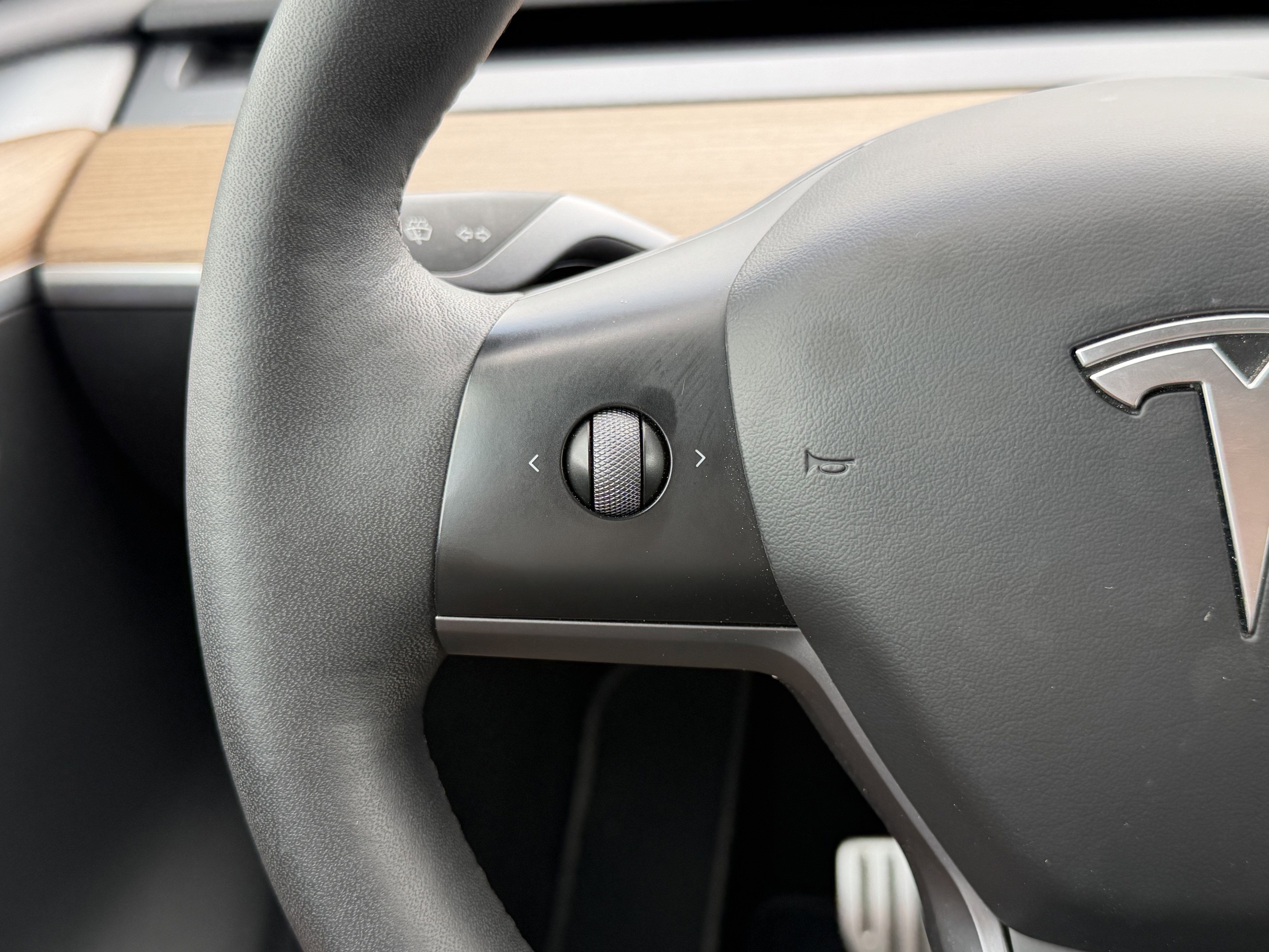 2023 Tesla Model Y Performance Dual Motor All-Wheel Drive