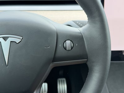2023 Tesla Model Y Performance Dual Motor All-Wheel Drive