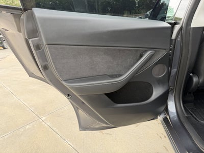 2023 Tesla Model Y Performance Dual Motor All-Wheel Drive
