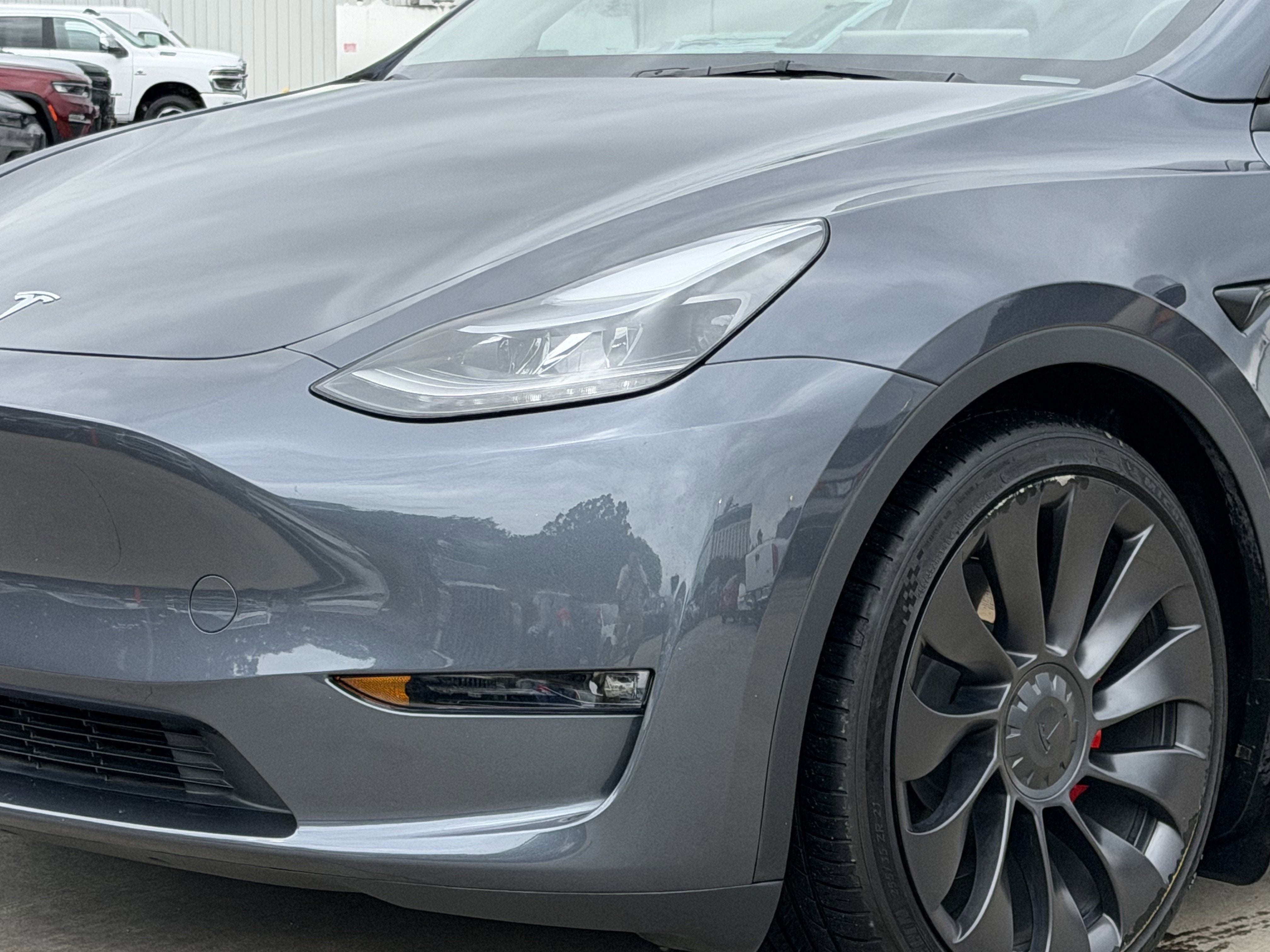 2023 Tesla Model Y Performance Dual Motor All-Wheel Drive