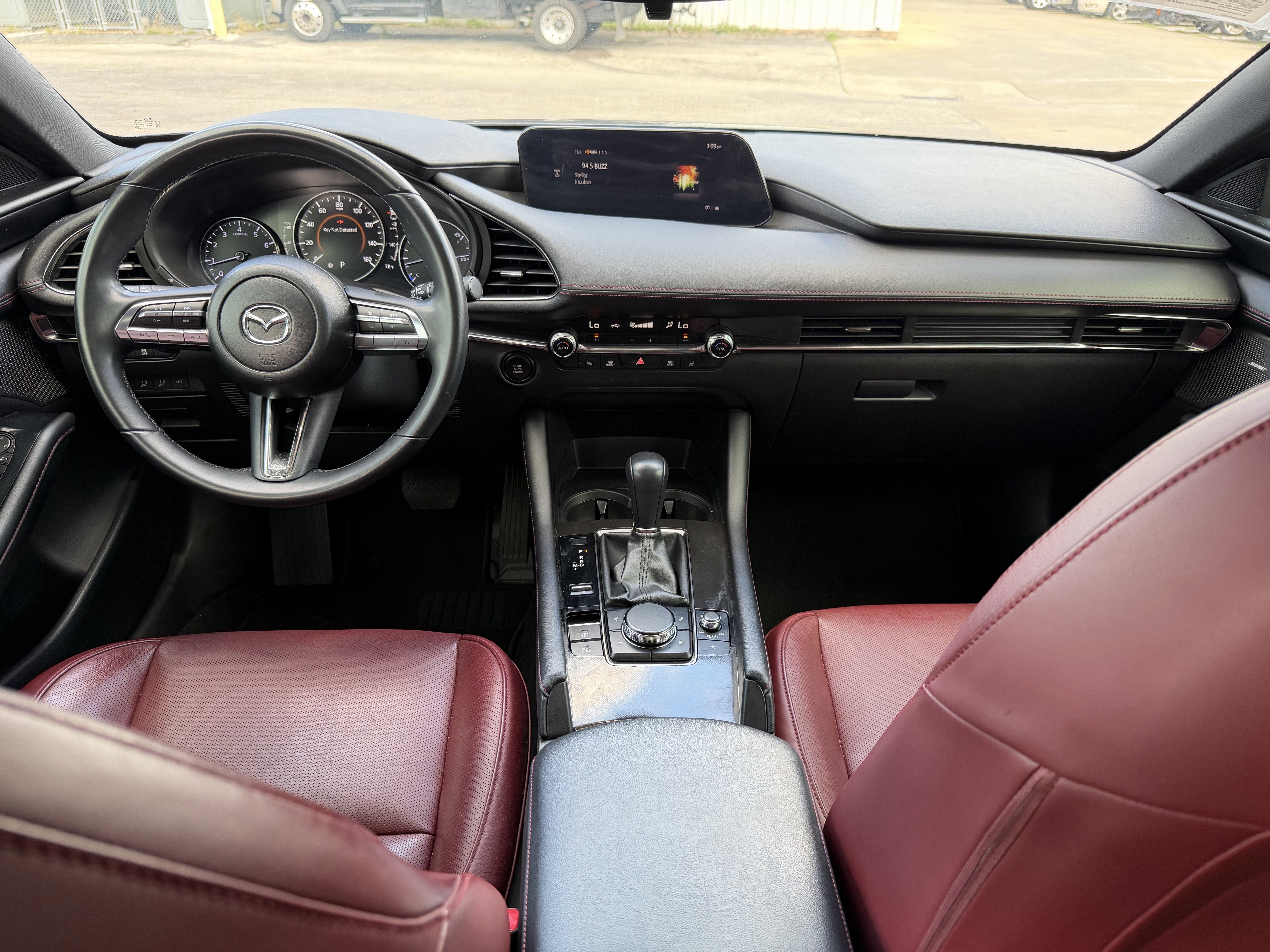 2023 Mazda Mazda3 Hatchback 2.5 S Carbon Edition