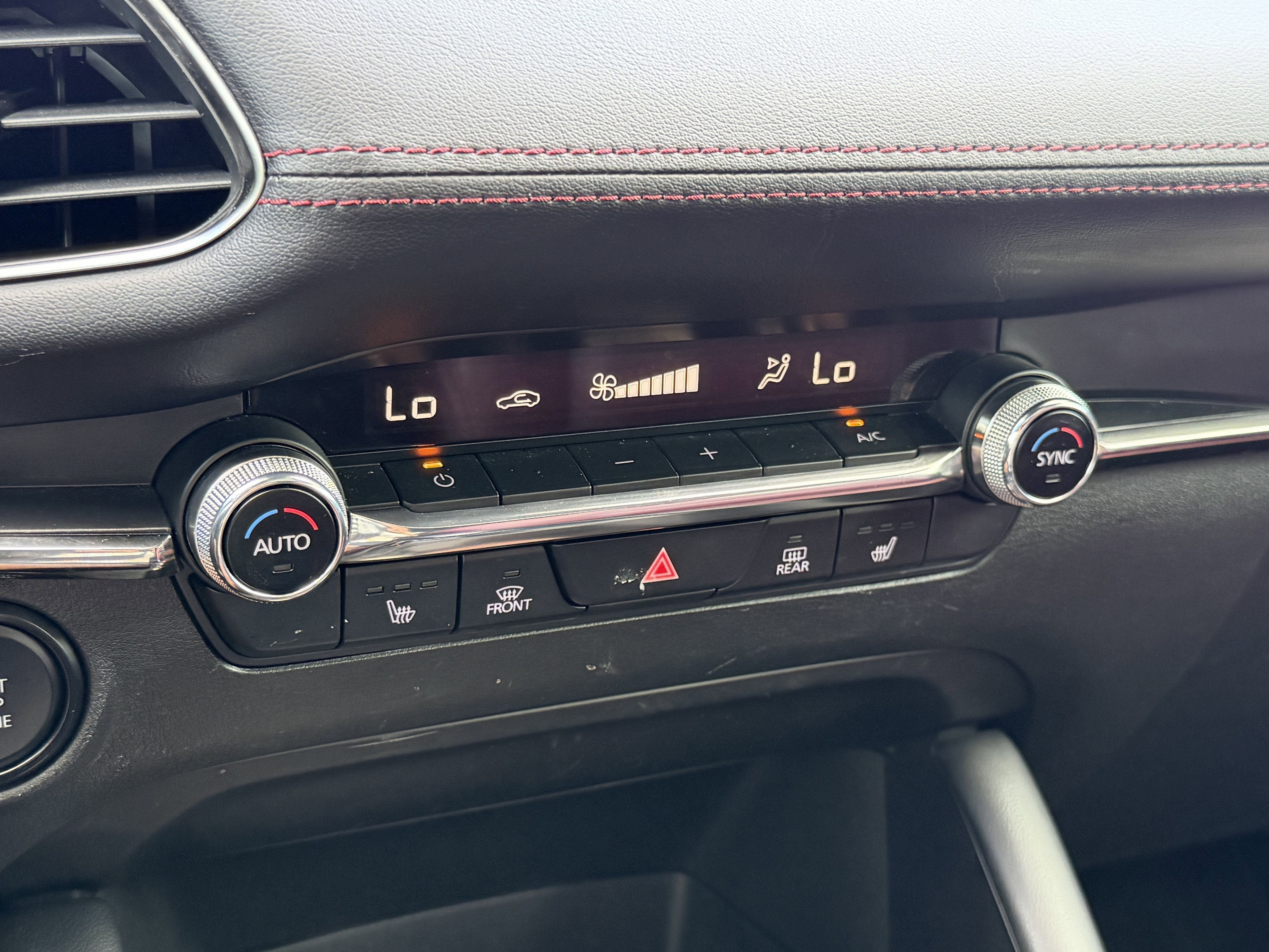 2023 Mazda Mazda3 Hatchback 2.5 S Carbon Edition