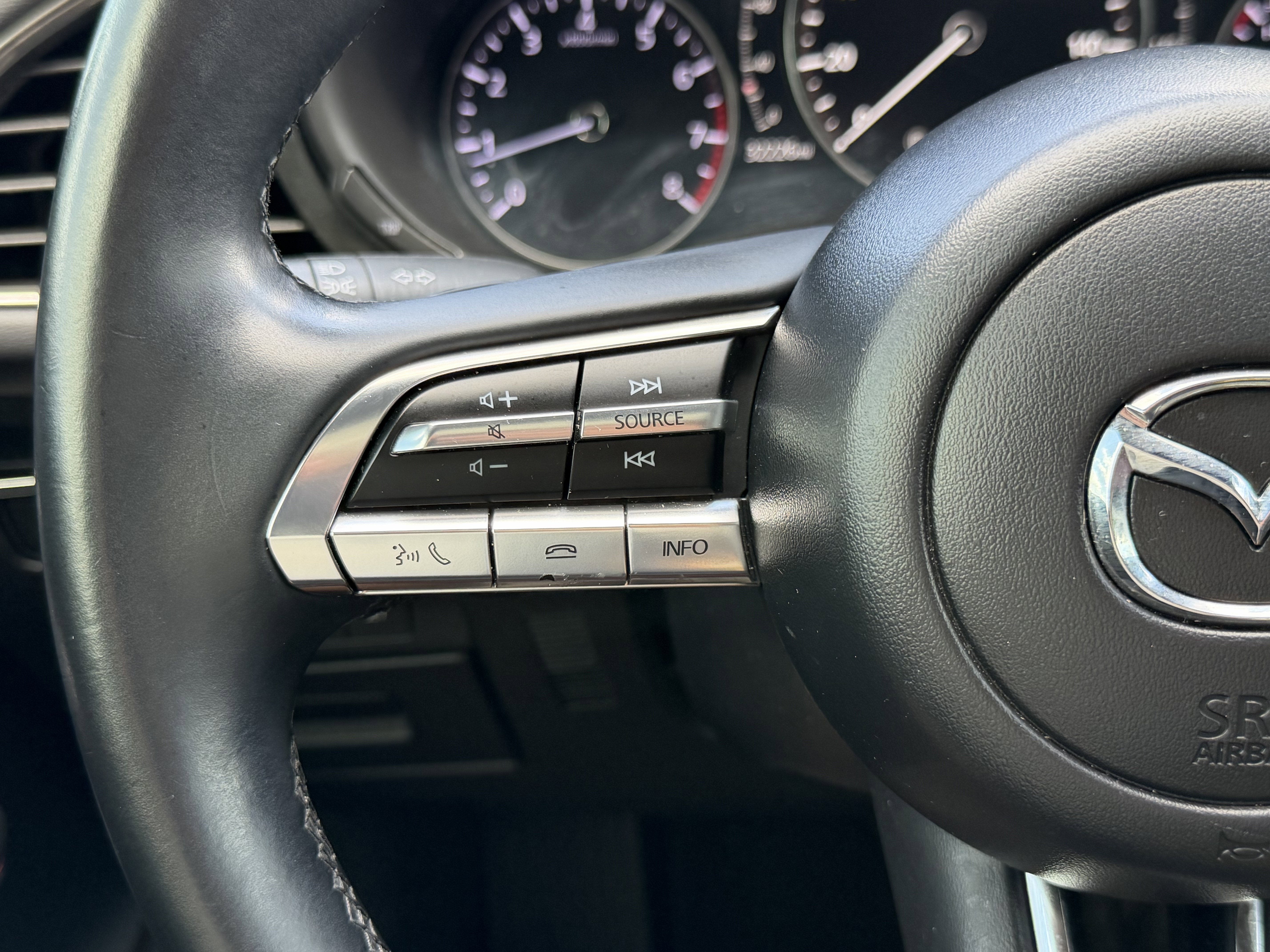 2023 Mazda Mazda3 Hatchback 2.5 S Carbon Edition