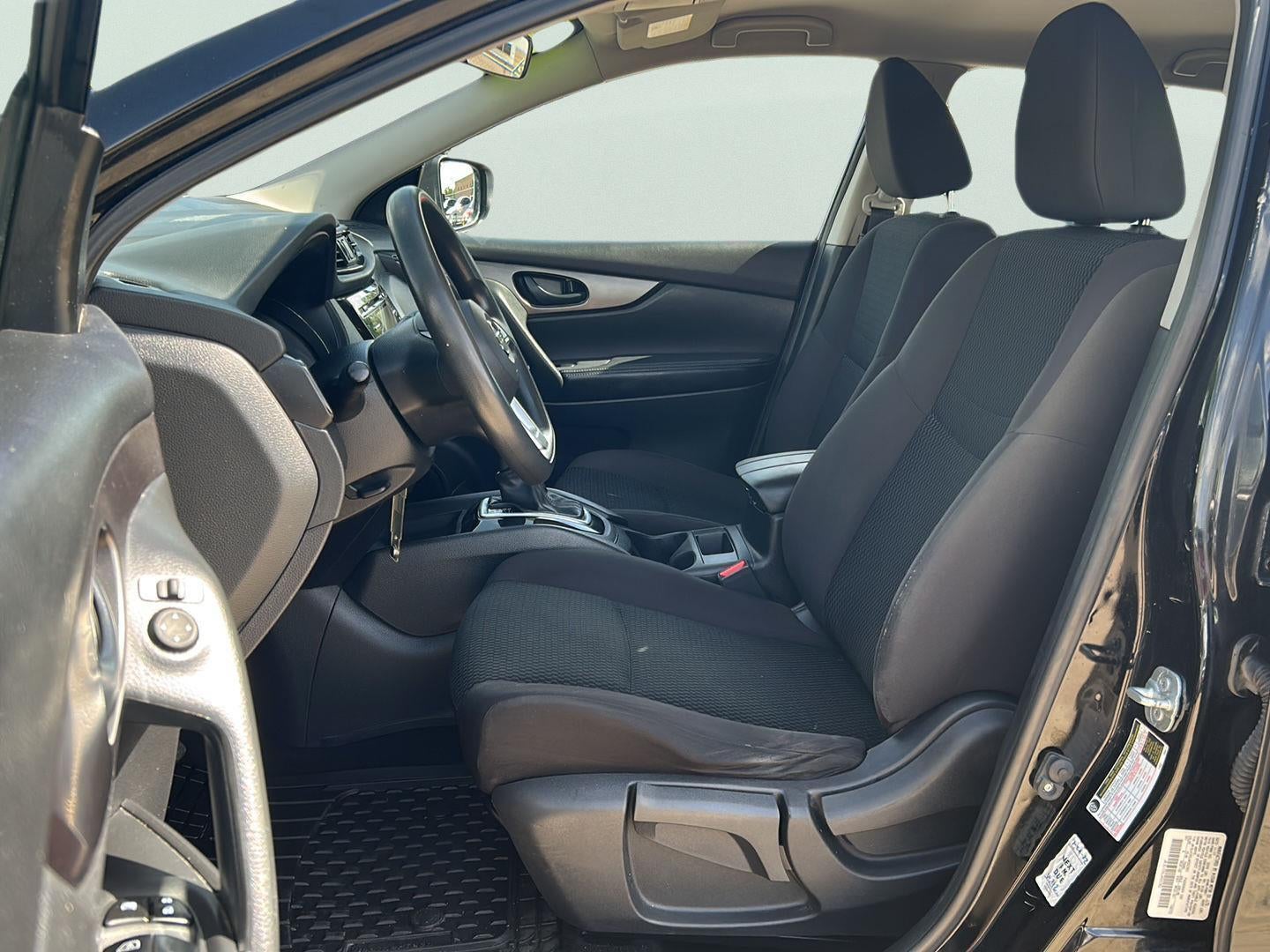 2018 Nissan ROGUE SPORT S