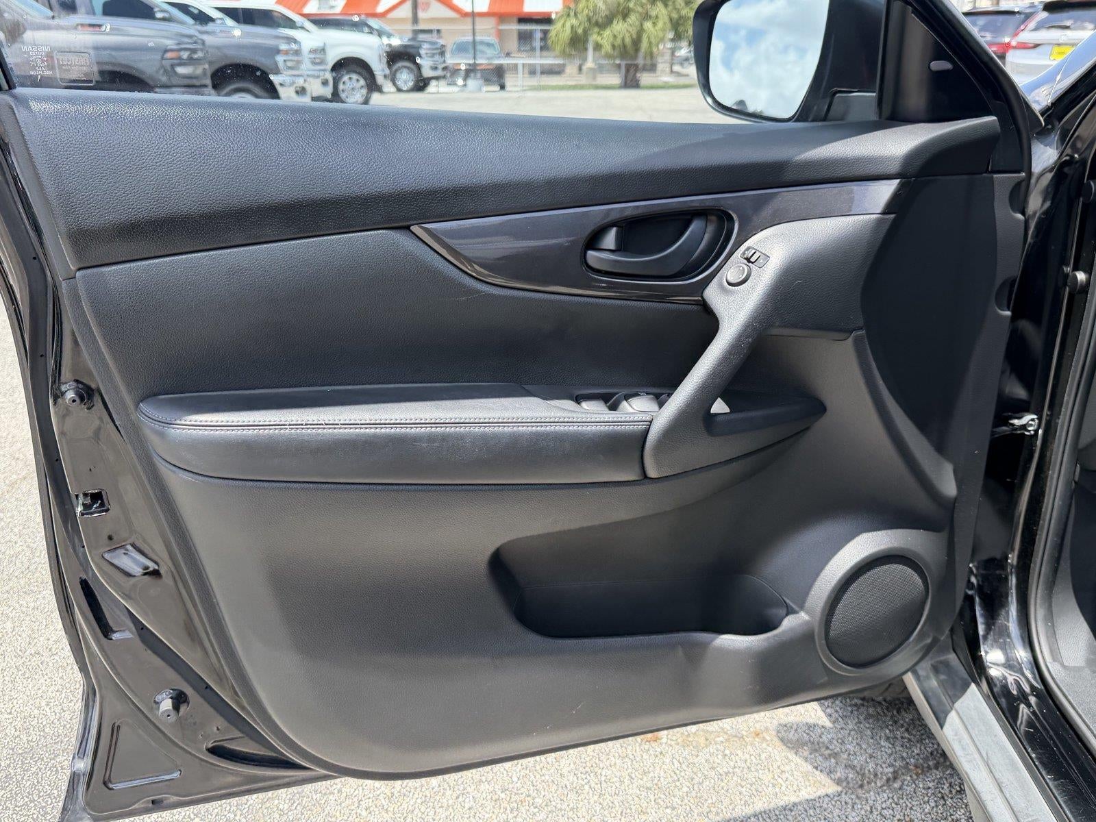 2020 Nissan Rogue S