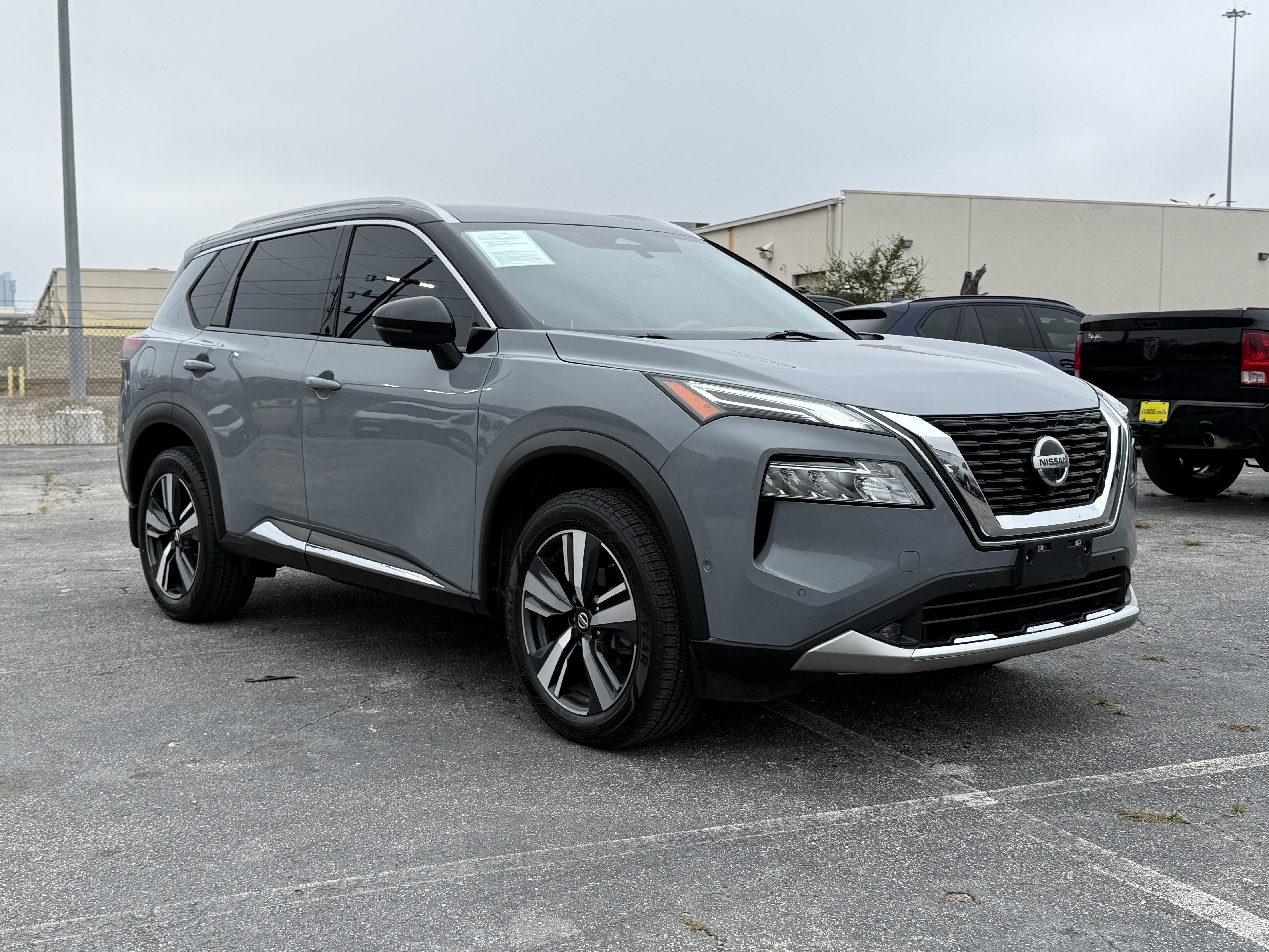 2021 Nissan Rogue PLATINUM FWD 2.5L V6 LUXURY SUV