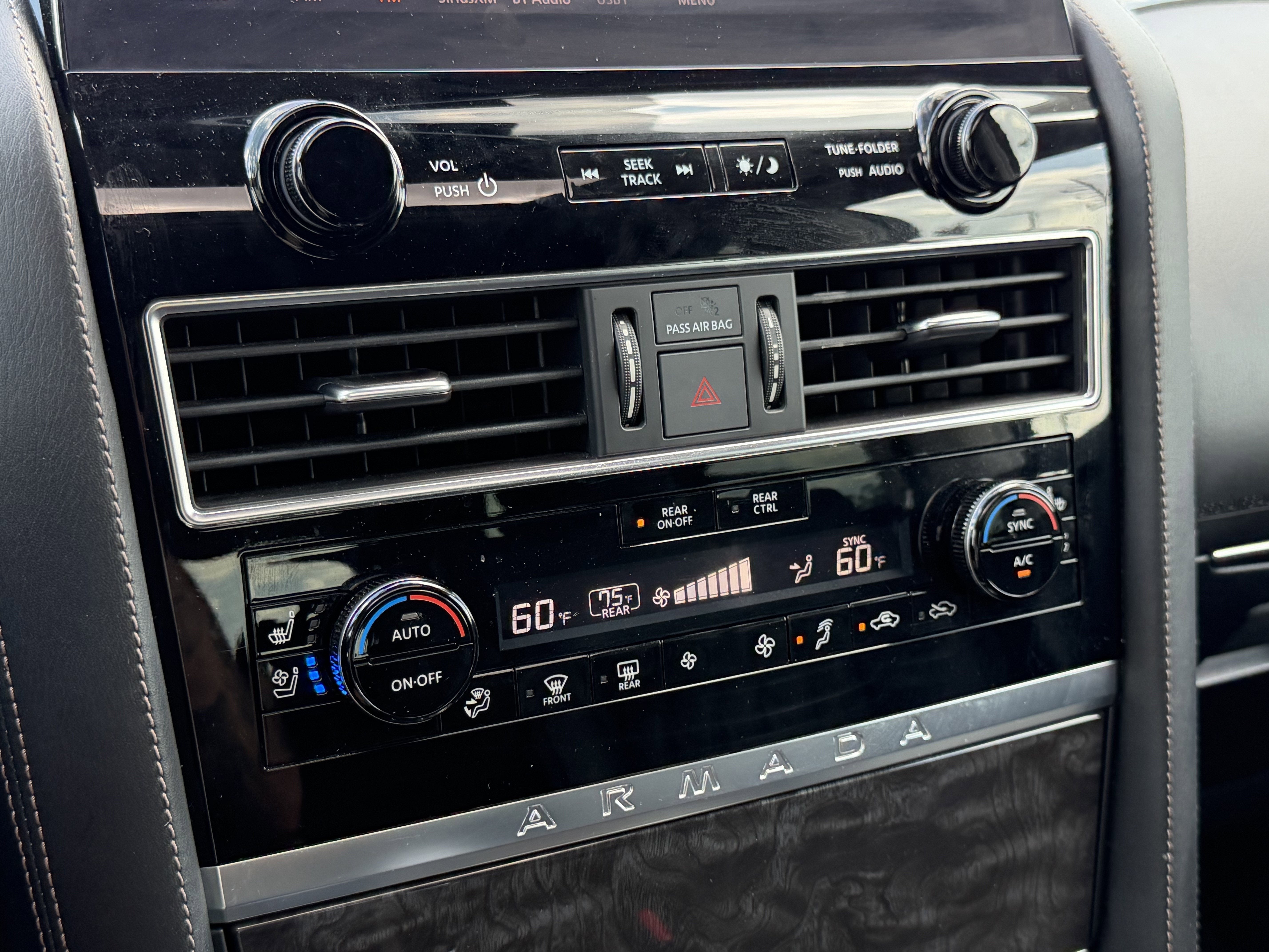 2023 Nissan Armada Platinum 2WD