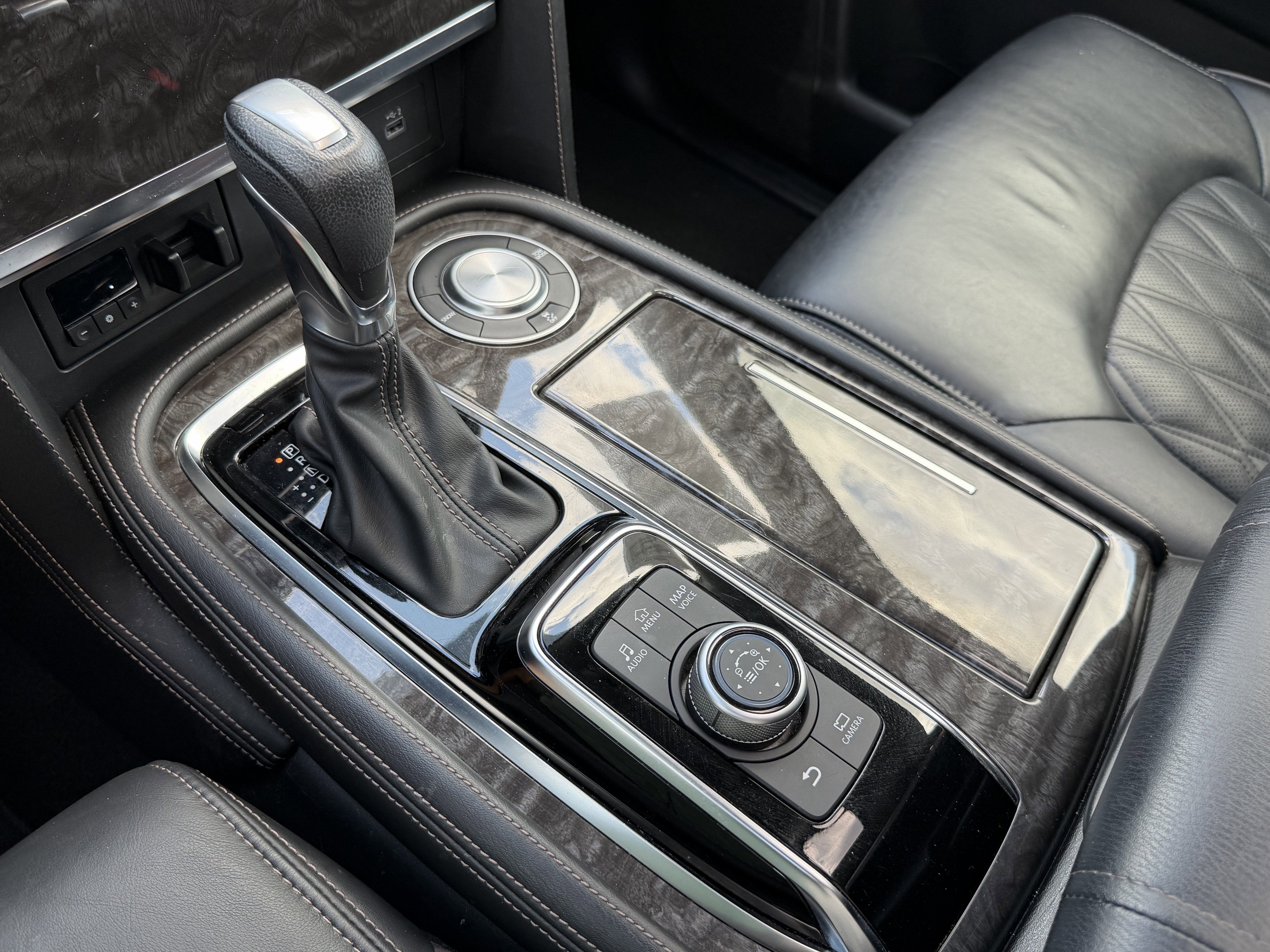 2023 Nissan Armada Platinum 2WD