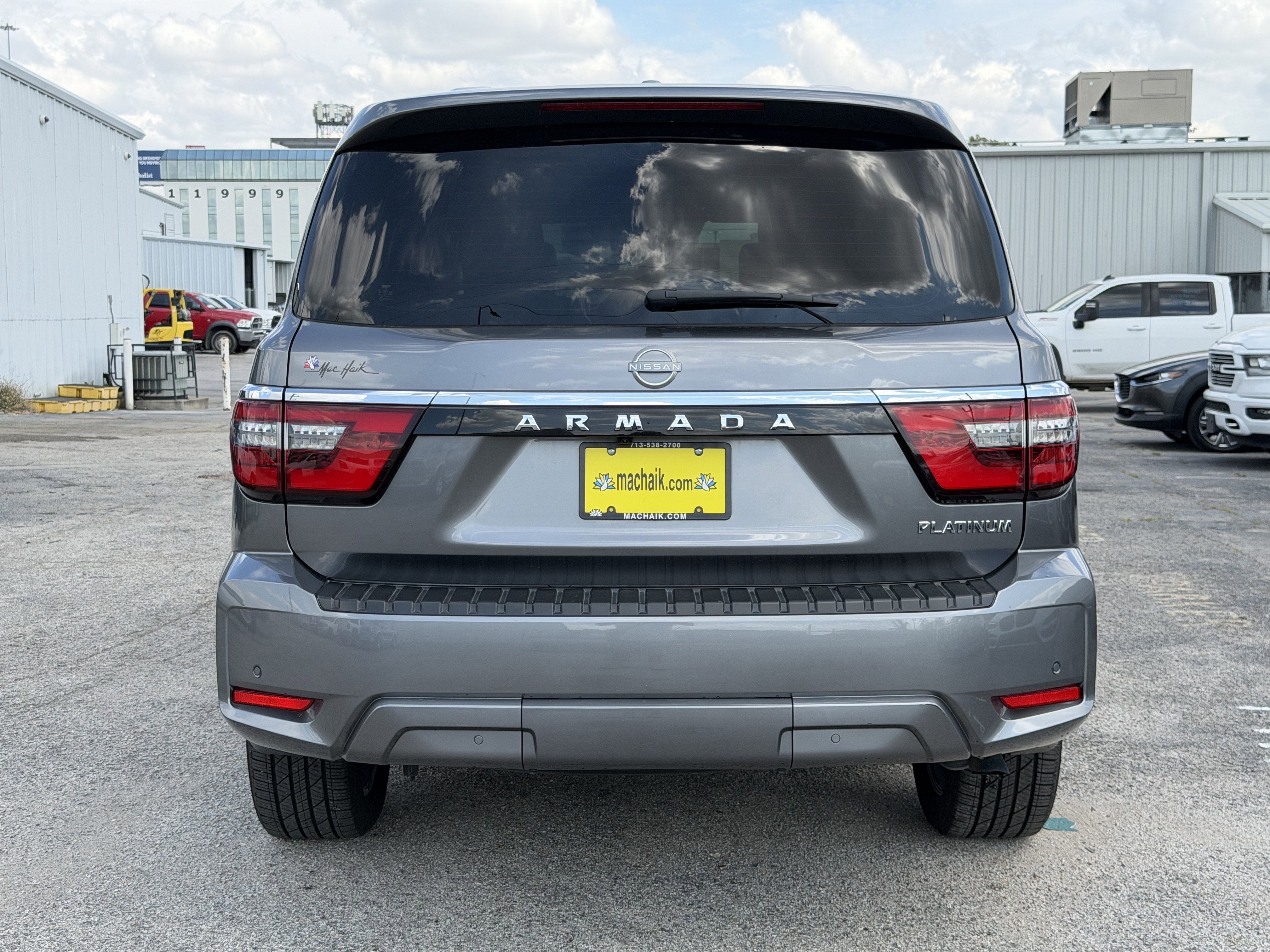 2023 Nissan Armada Platinum 2WD