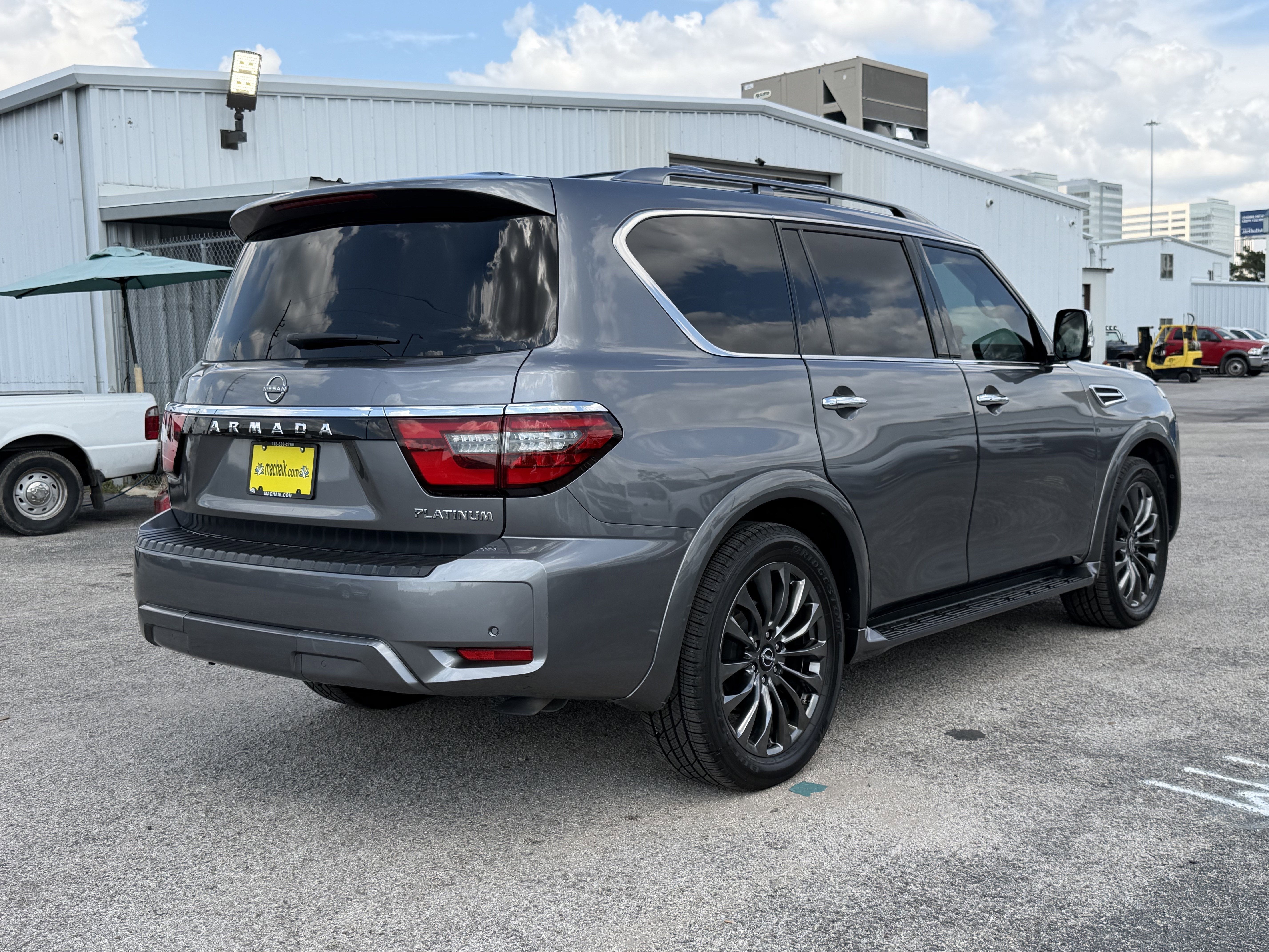 2023 Nissan Armada Platinum 2WD