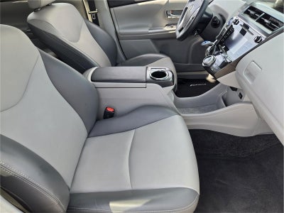 2016 Toyota Prius v Four