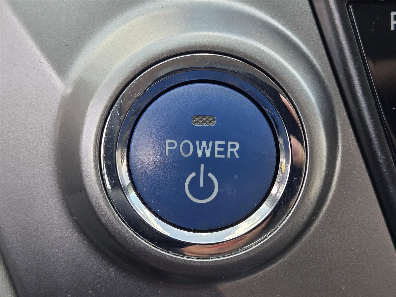 2016 Toyota Prius v Four