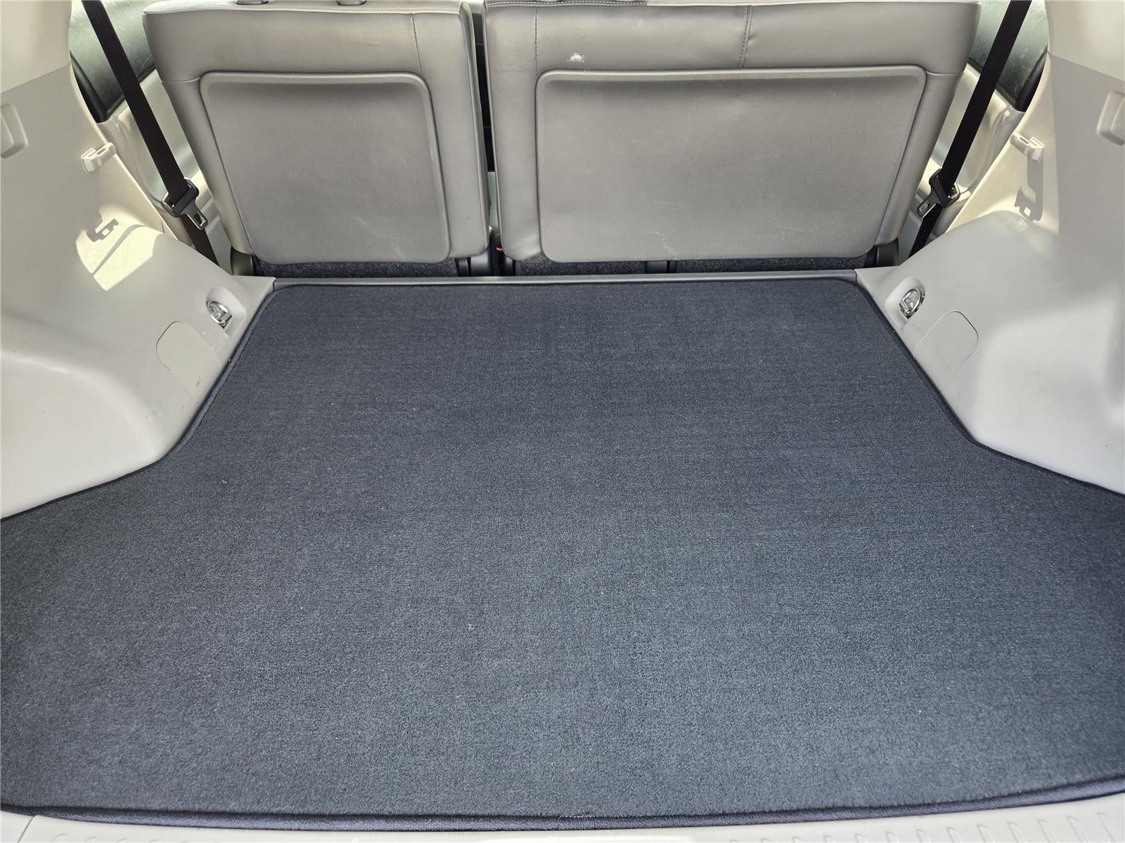 2016 Toyota Prius v Four