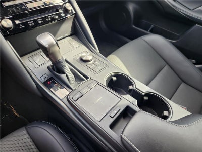 2025 Lexus IS IS 350 F SPORT Design