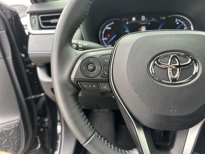 2023 Toyota RAV4 SE Hybrid