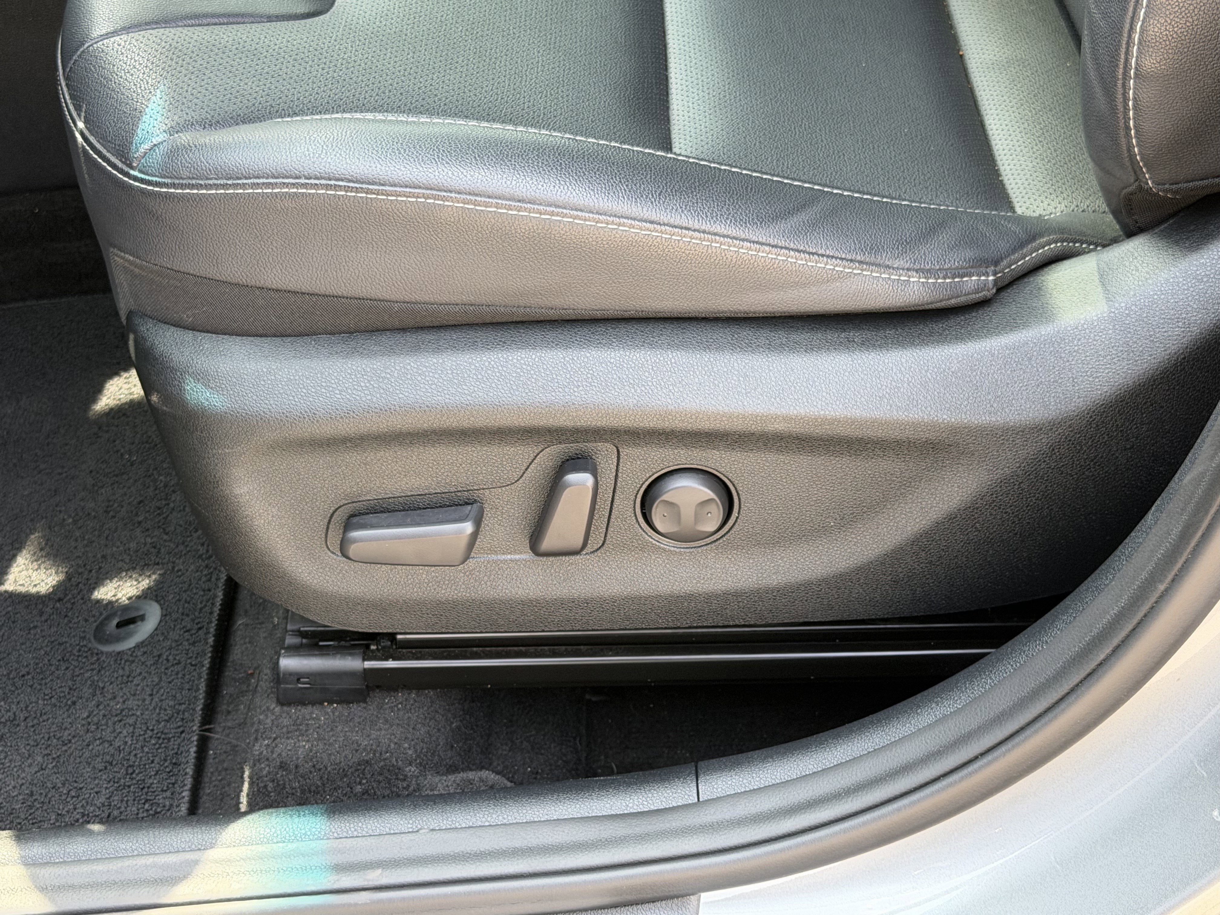 2022 Kia Niro Plug-In Hybrid EX Premium