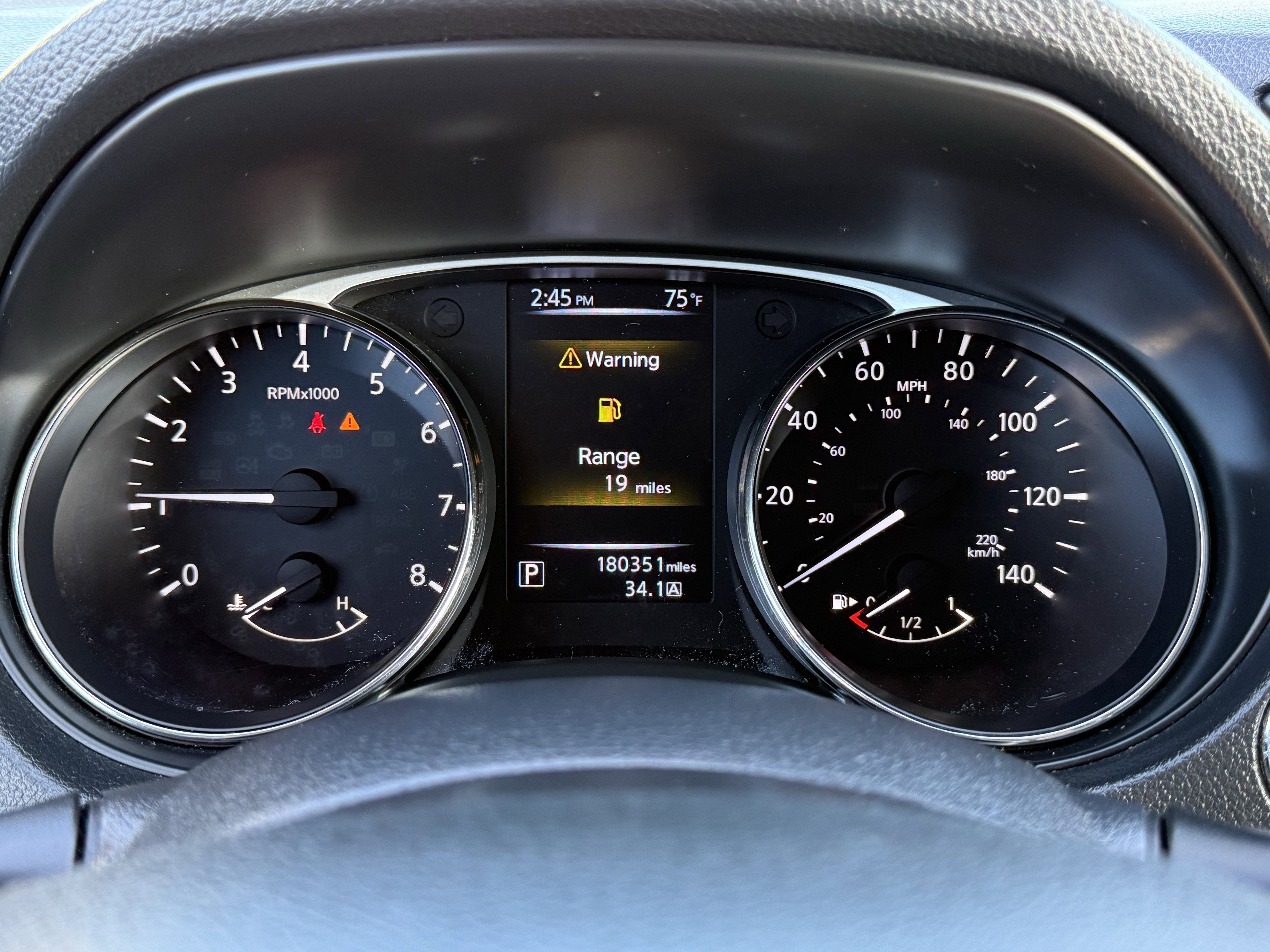 2016 Nissan Rogue SV