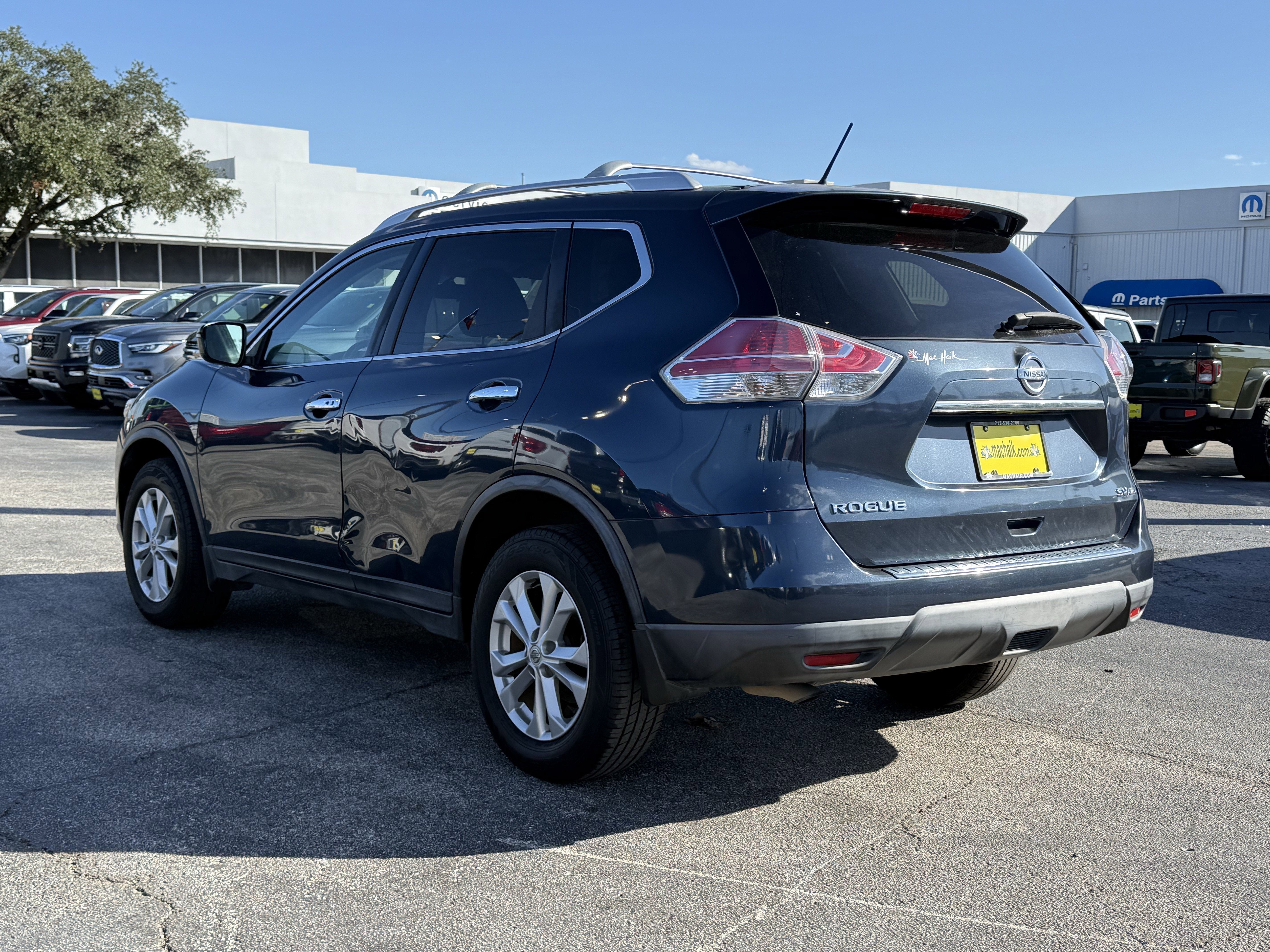 2016 Nissan Rogue SV