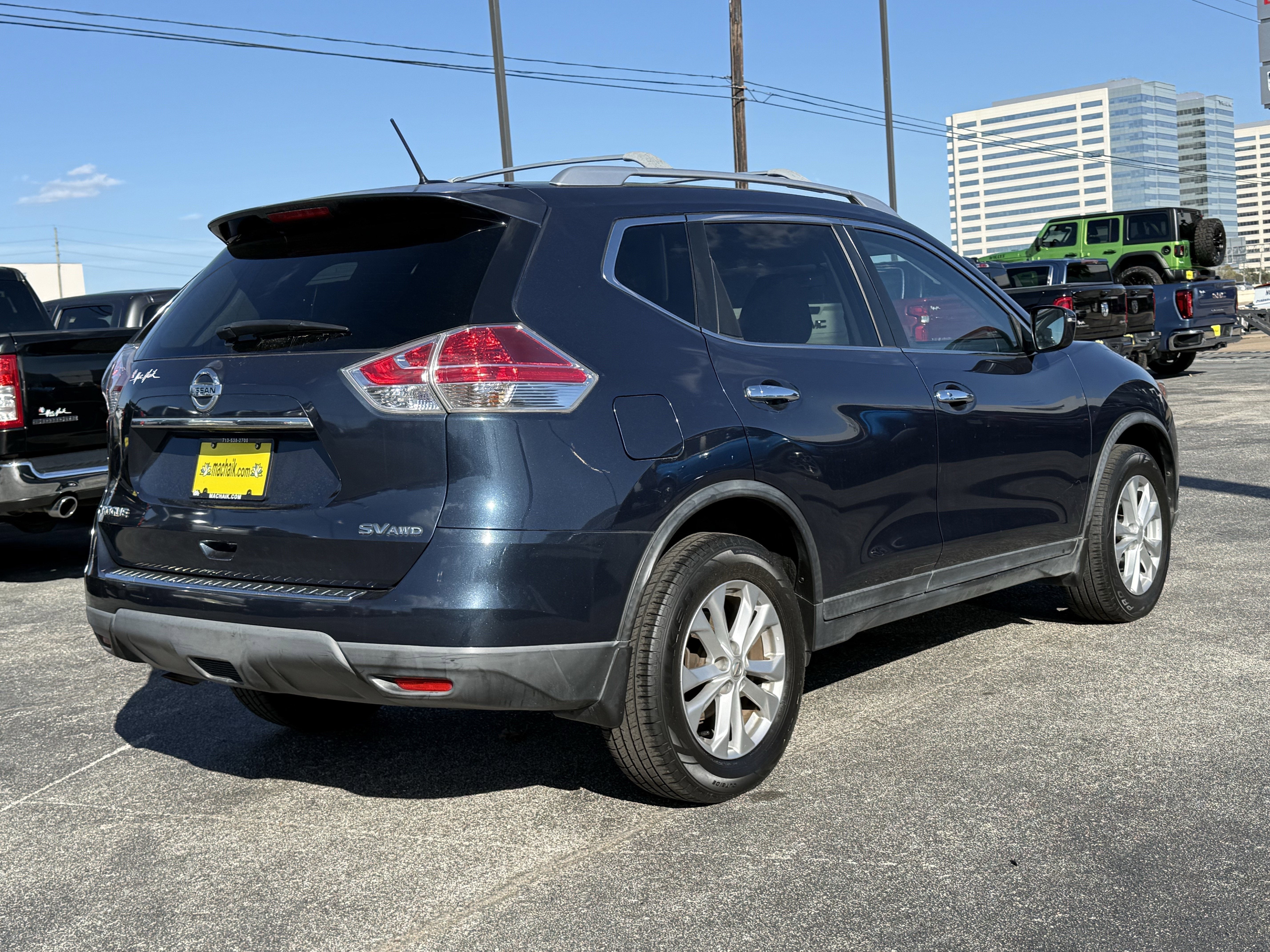 2016 Nissan Rogue SV