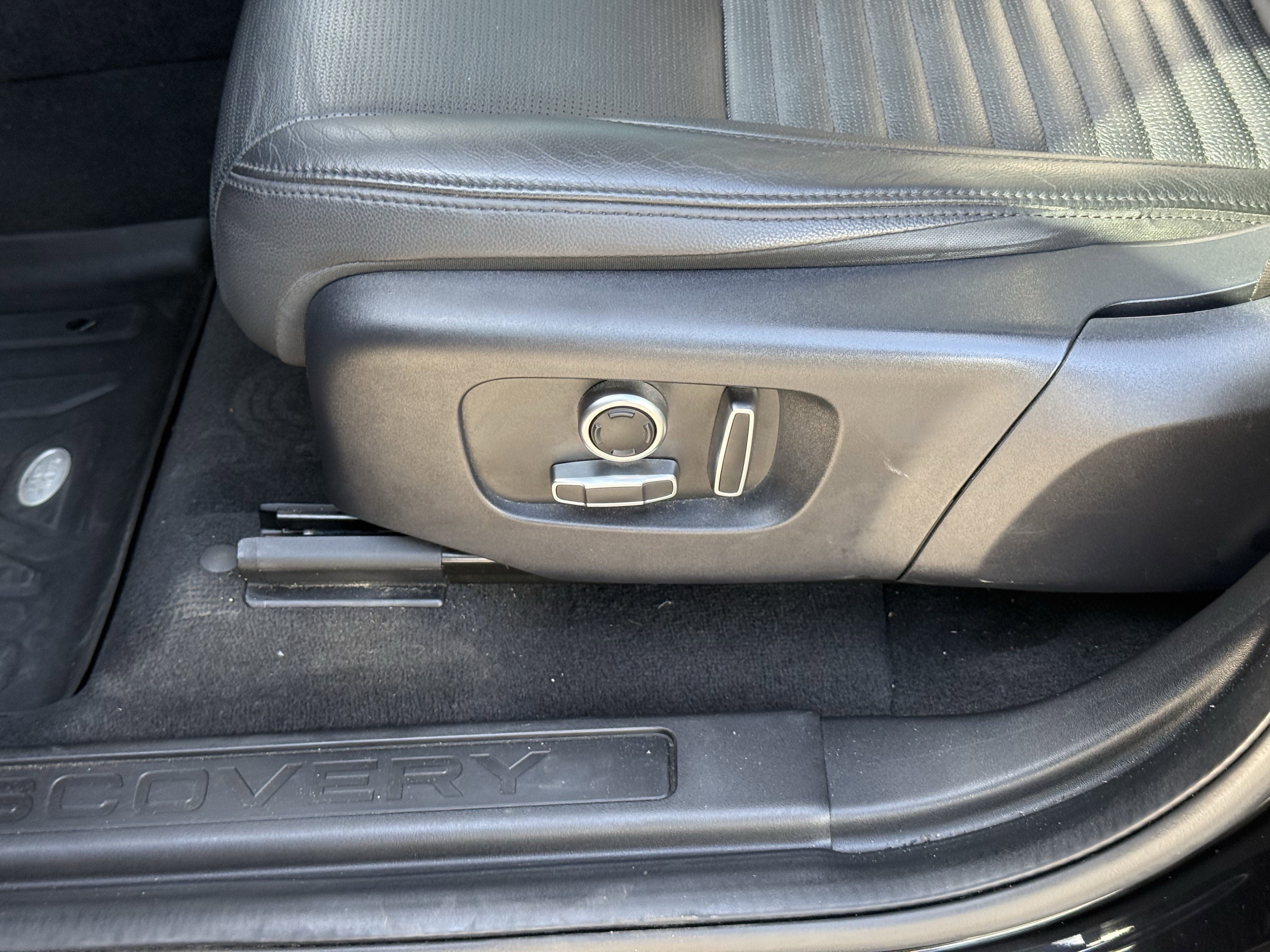 2021 Land Rover Discovery Sport SE