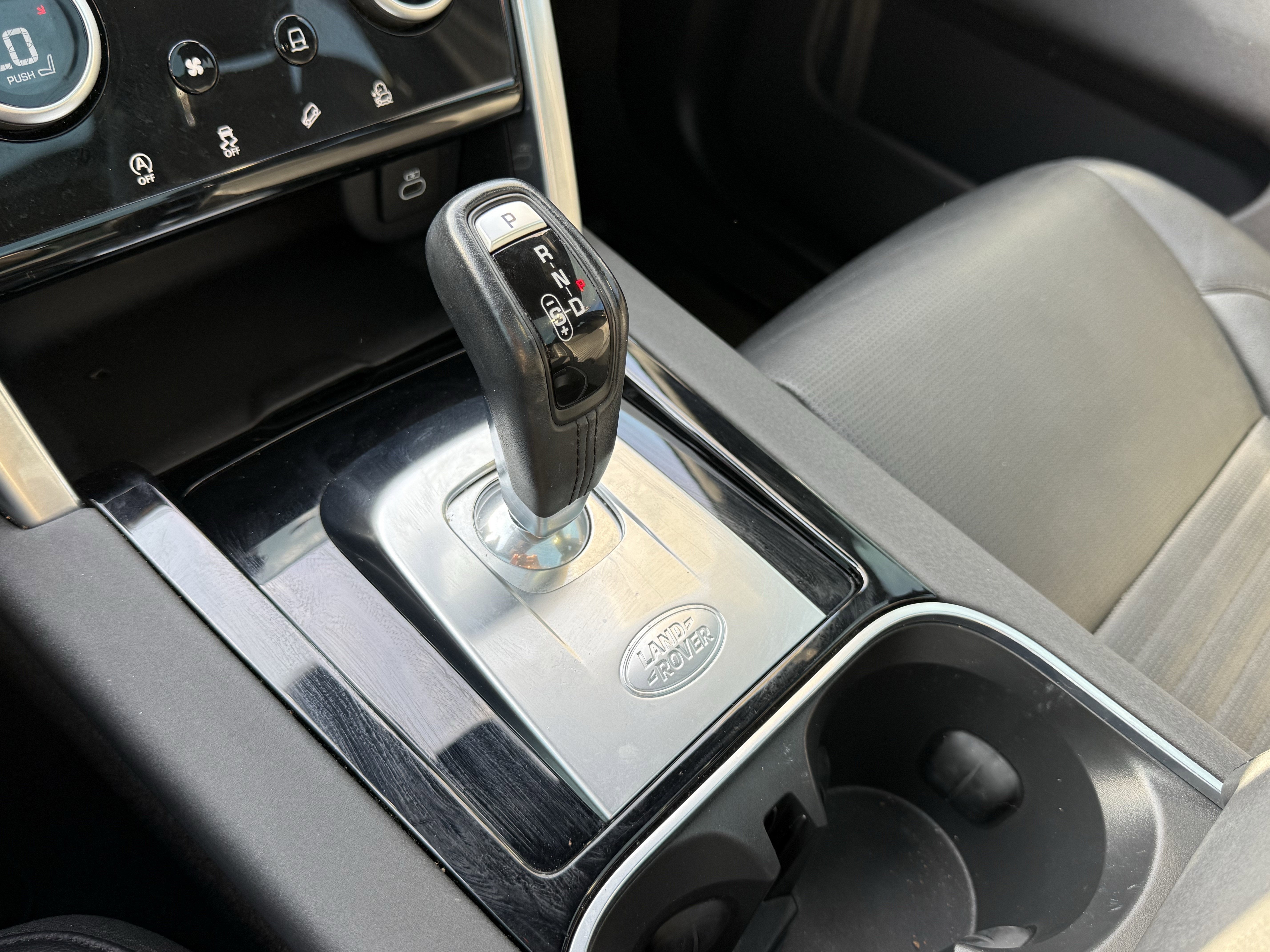 2021 Land Rover Discovery Sport SE