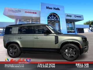 2024 Land Rover Defender 110 P400 X-Dynamic SE