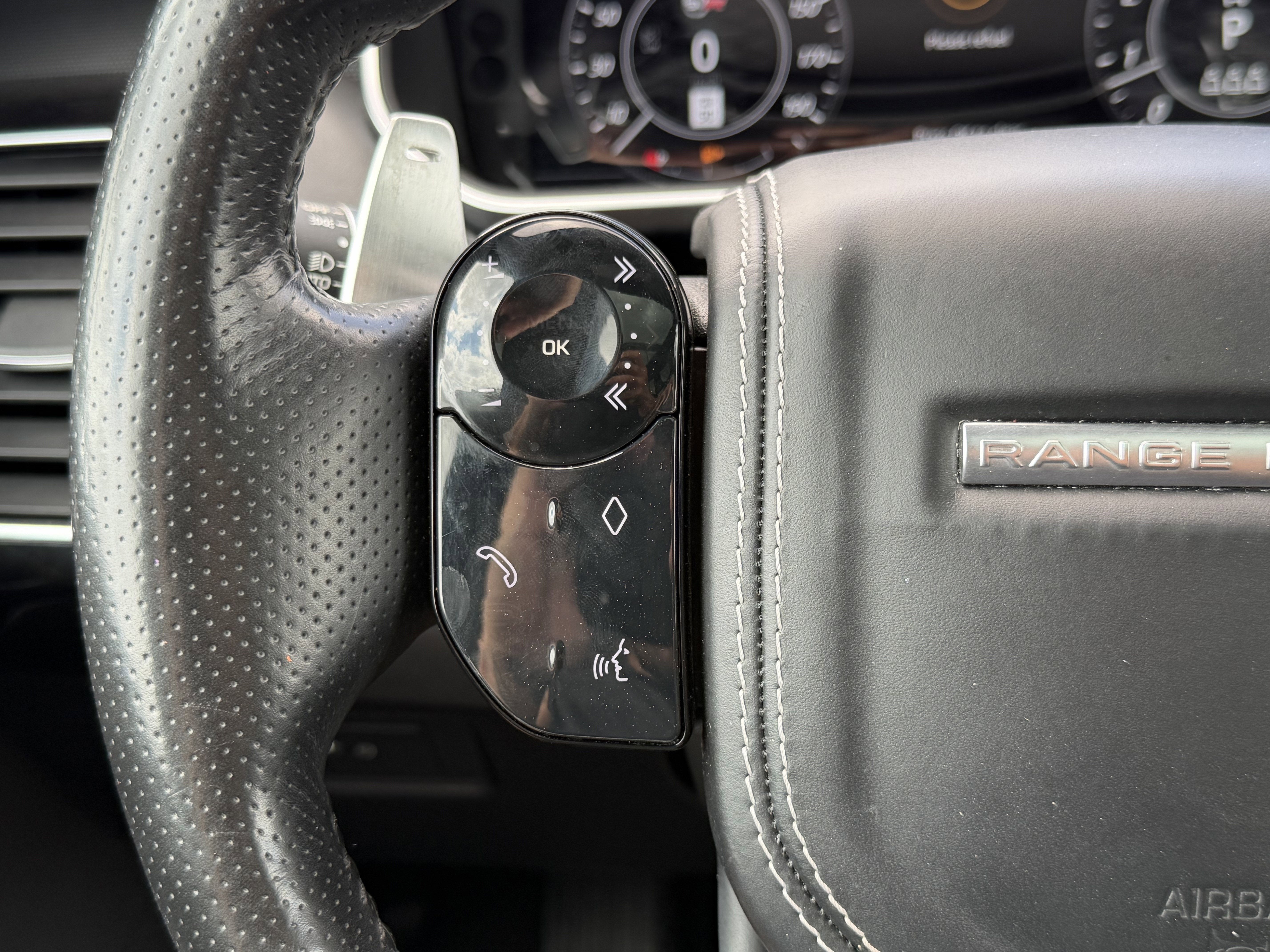 2020 Land Rover Range Rover Sport SVR