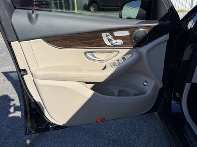 2021 Mercedes-Benz GLC 300 SUV