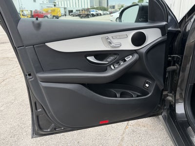 2022 Mercedes-Benz GLC 300 SUV