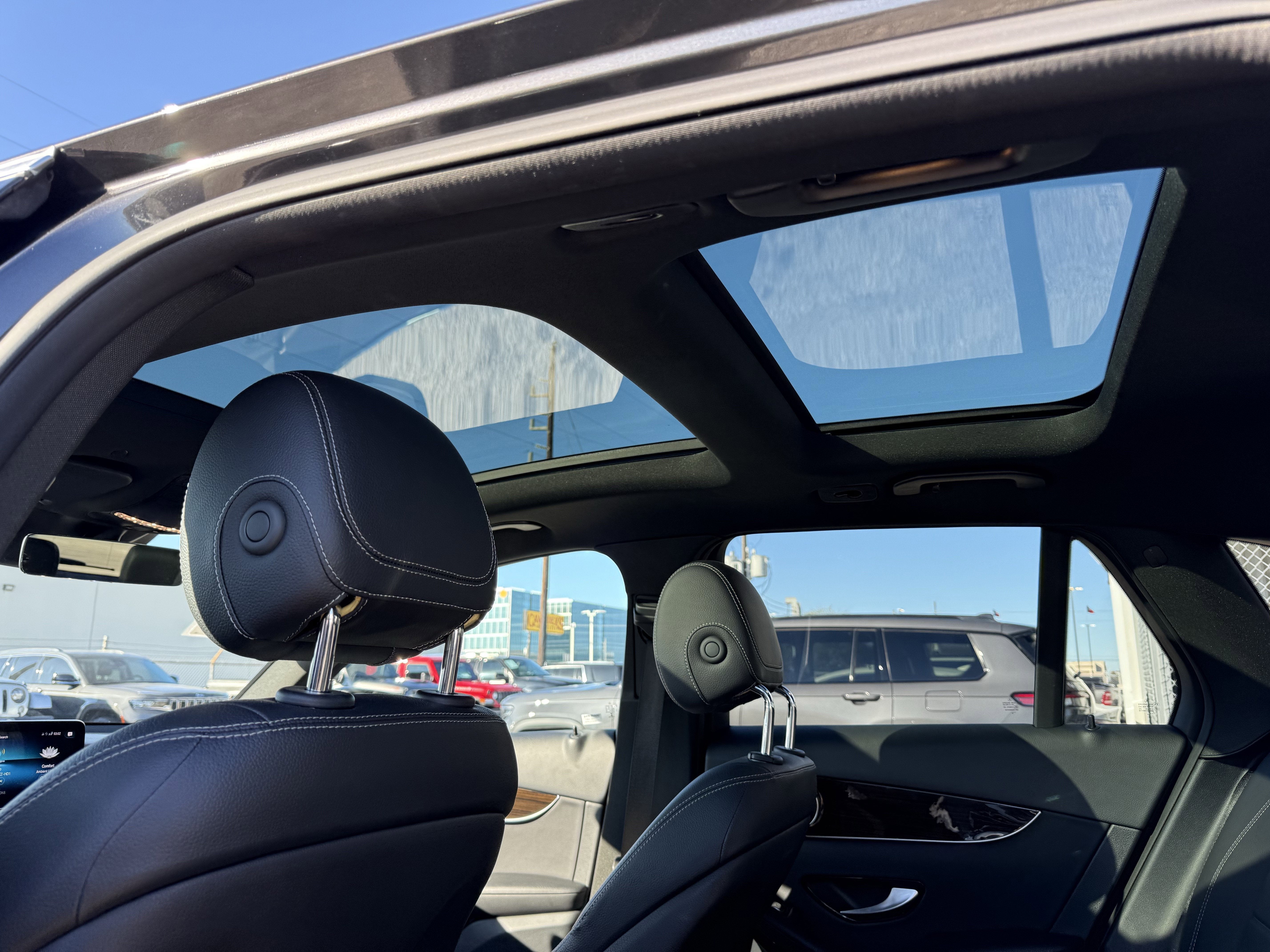 2022 Mercedes-Benz GLC 300 SUV