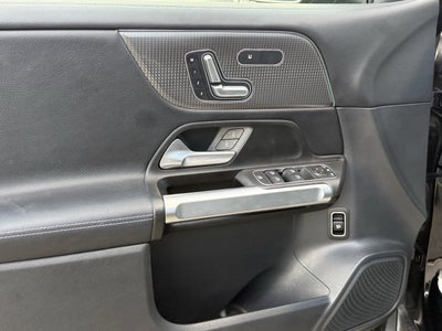 2023 Mercedes-Benz GLB 250 GLB 250