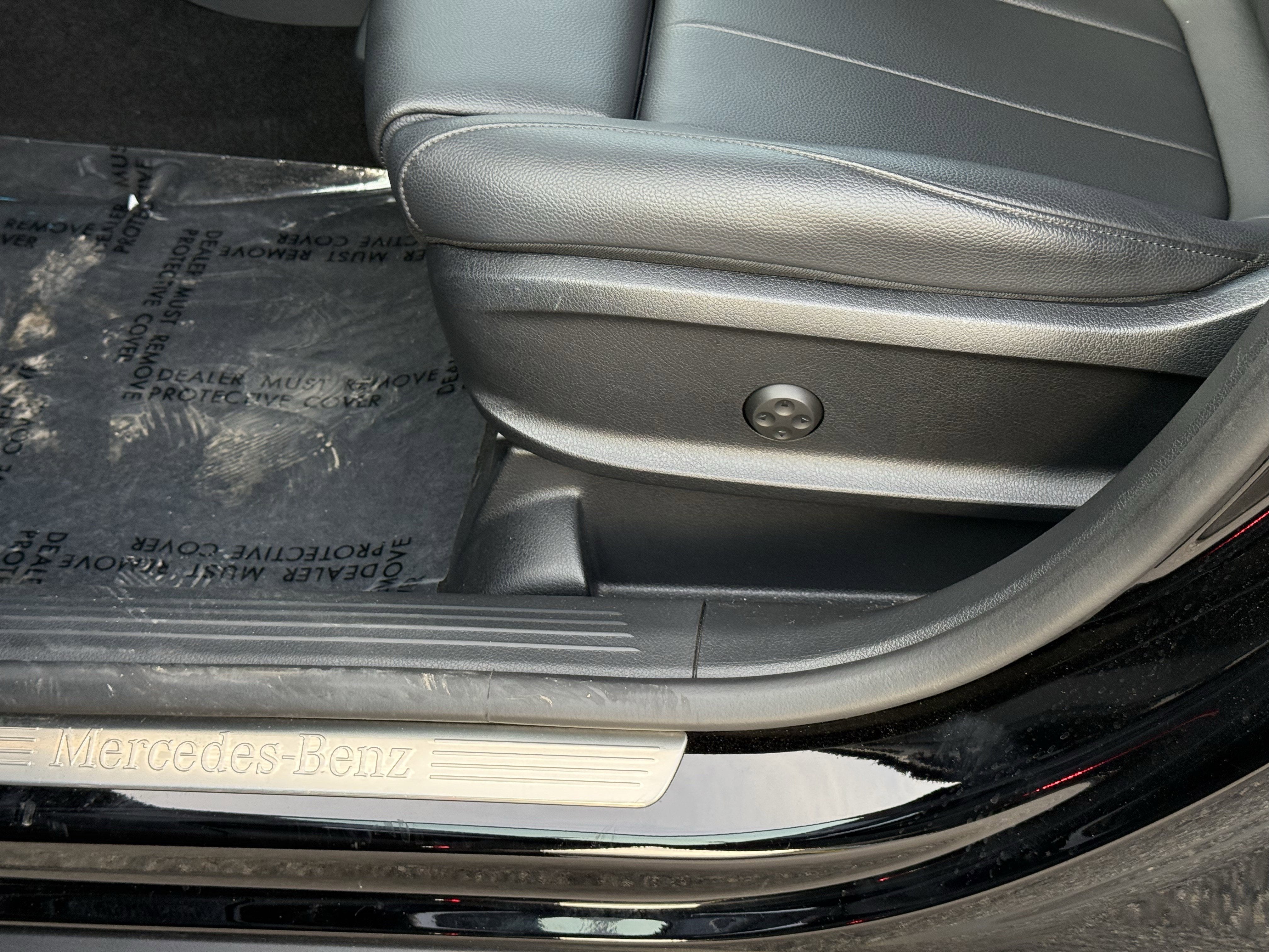 2023 Mercedes-Benz GLB 250 GLB 250