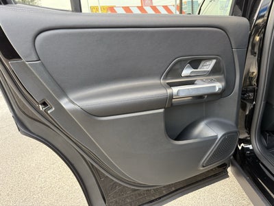 2023 Mercedes-Benz GLB 250 GLB 250