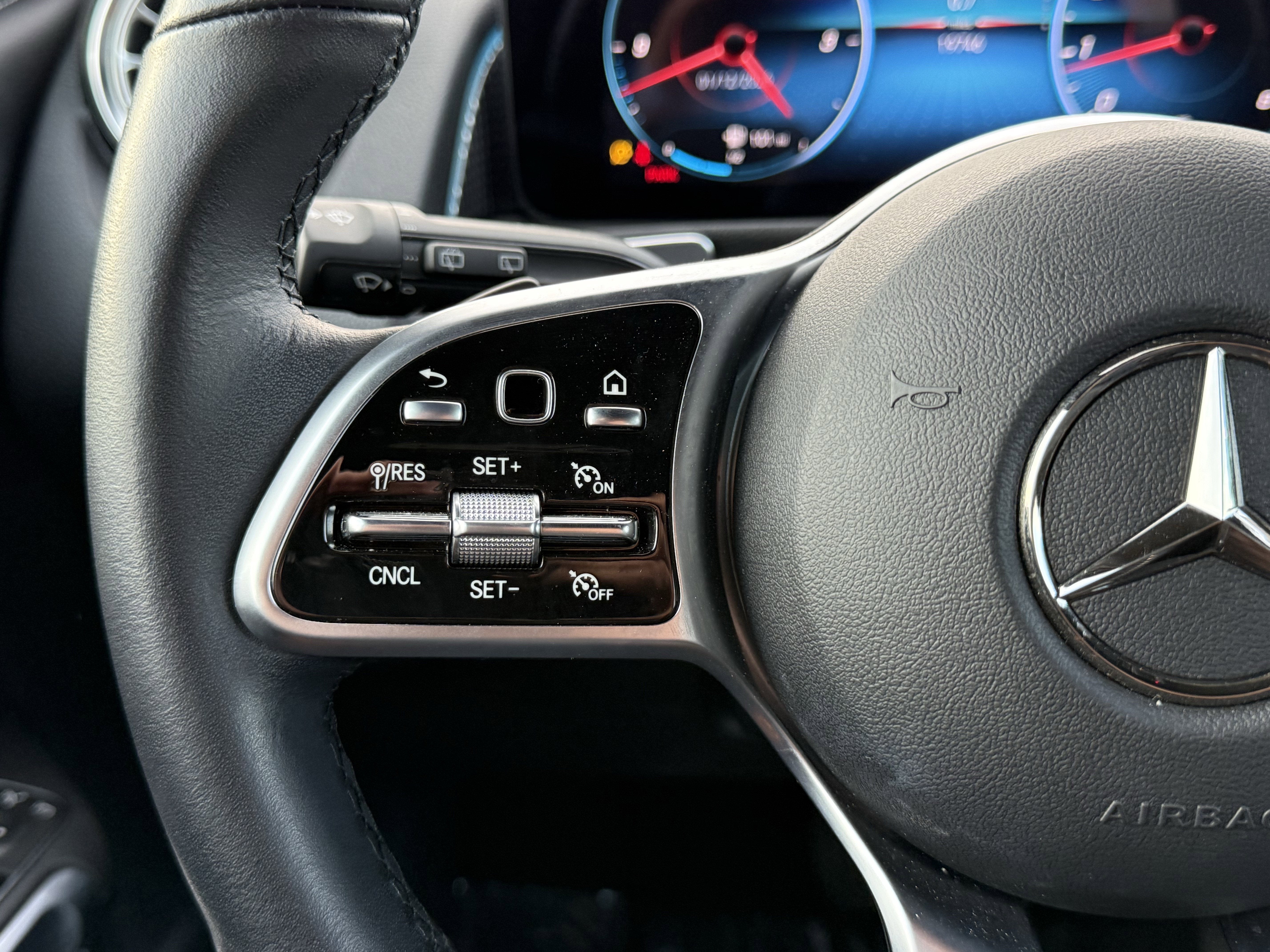 2023 Mercedes-Benz GLB 250 GLB 250