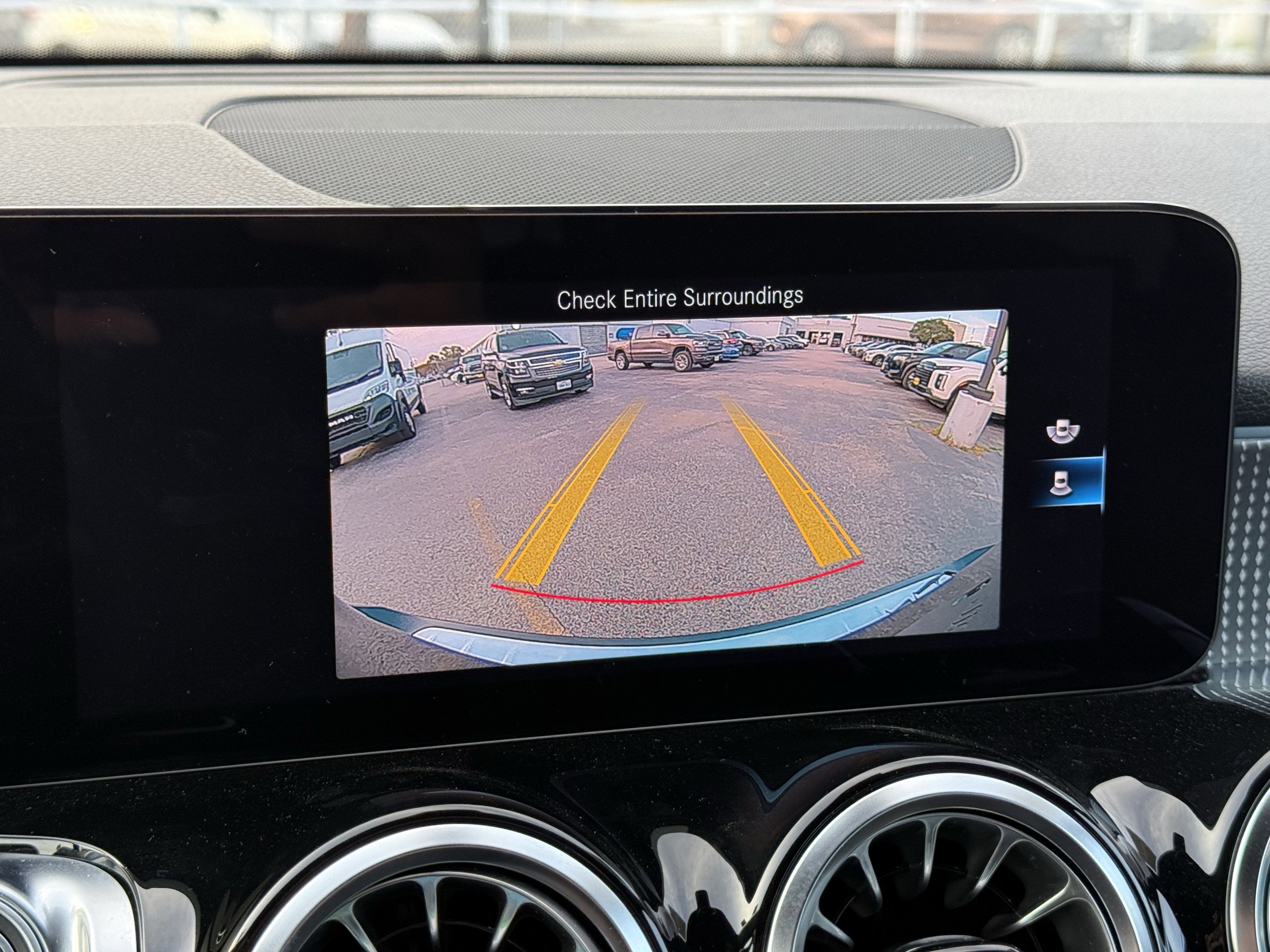 2023 Mercedes-Benz GLB 250 GLB 250