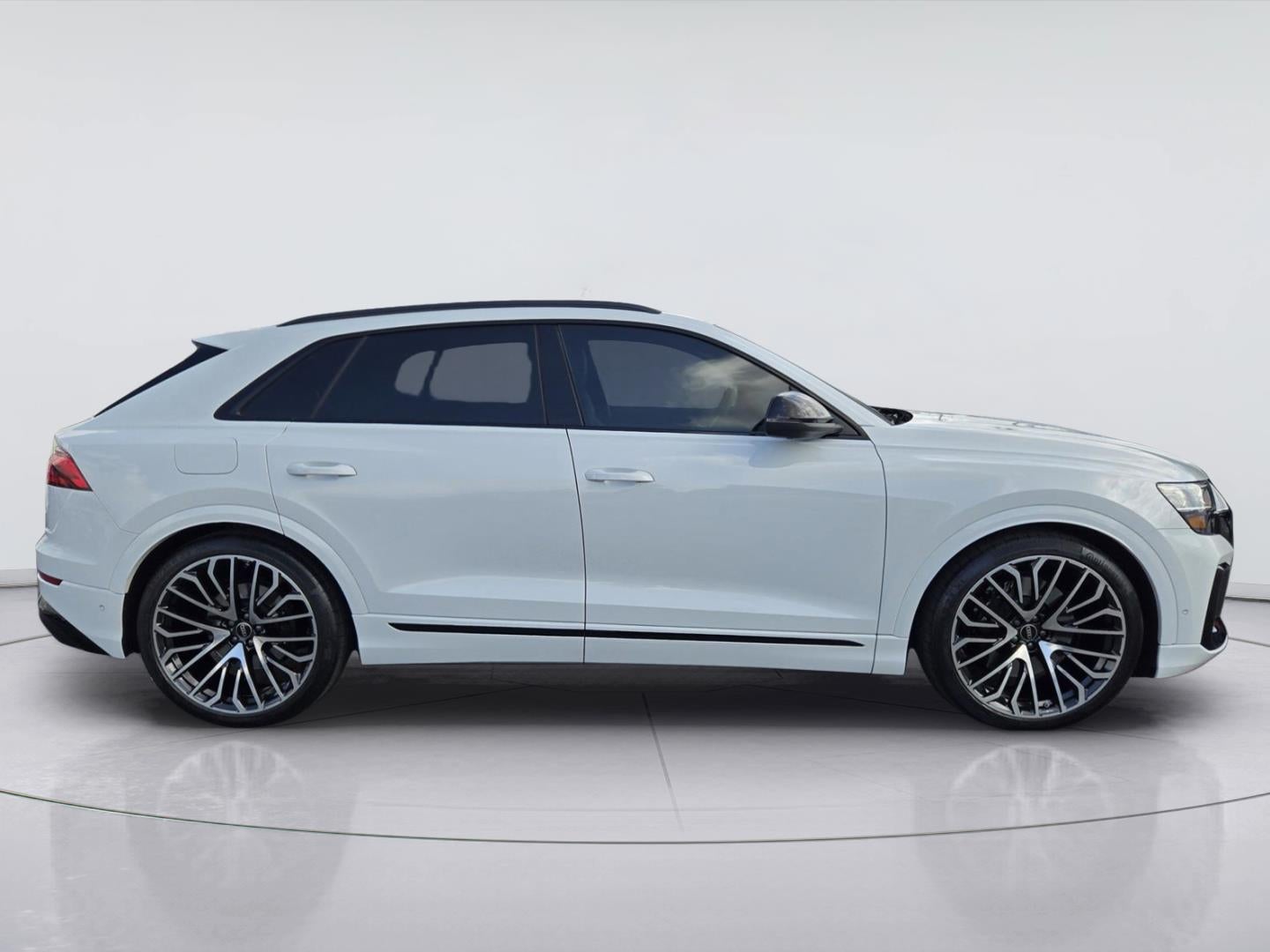 2025 Audi SQ8 Prestige