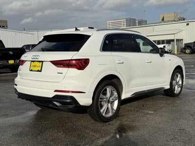 2022 Audi Q3 Premium Plus 45 TFSI S line quattro Tiptronic