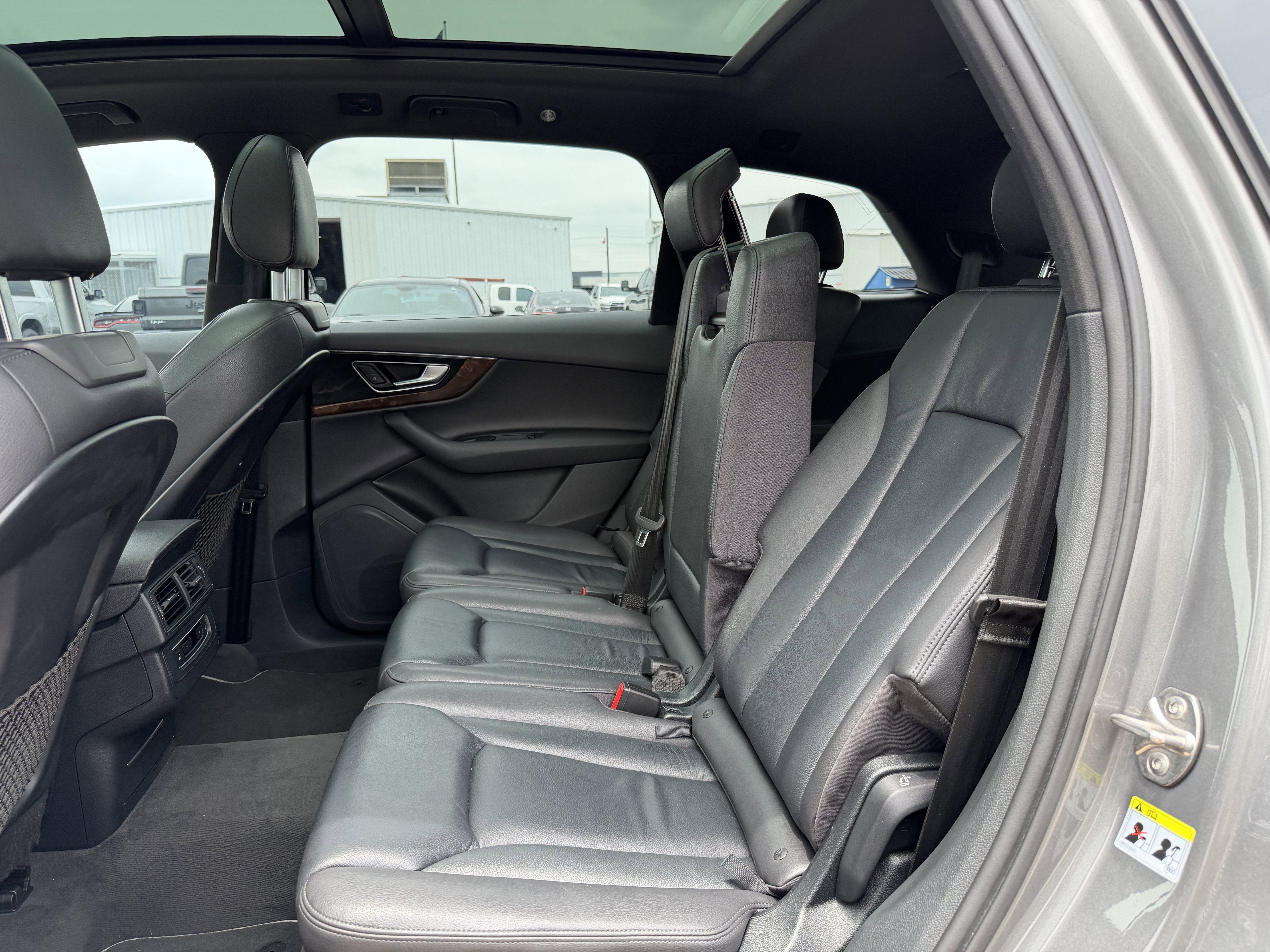 2017 Audi Q7 3.0T Premium