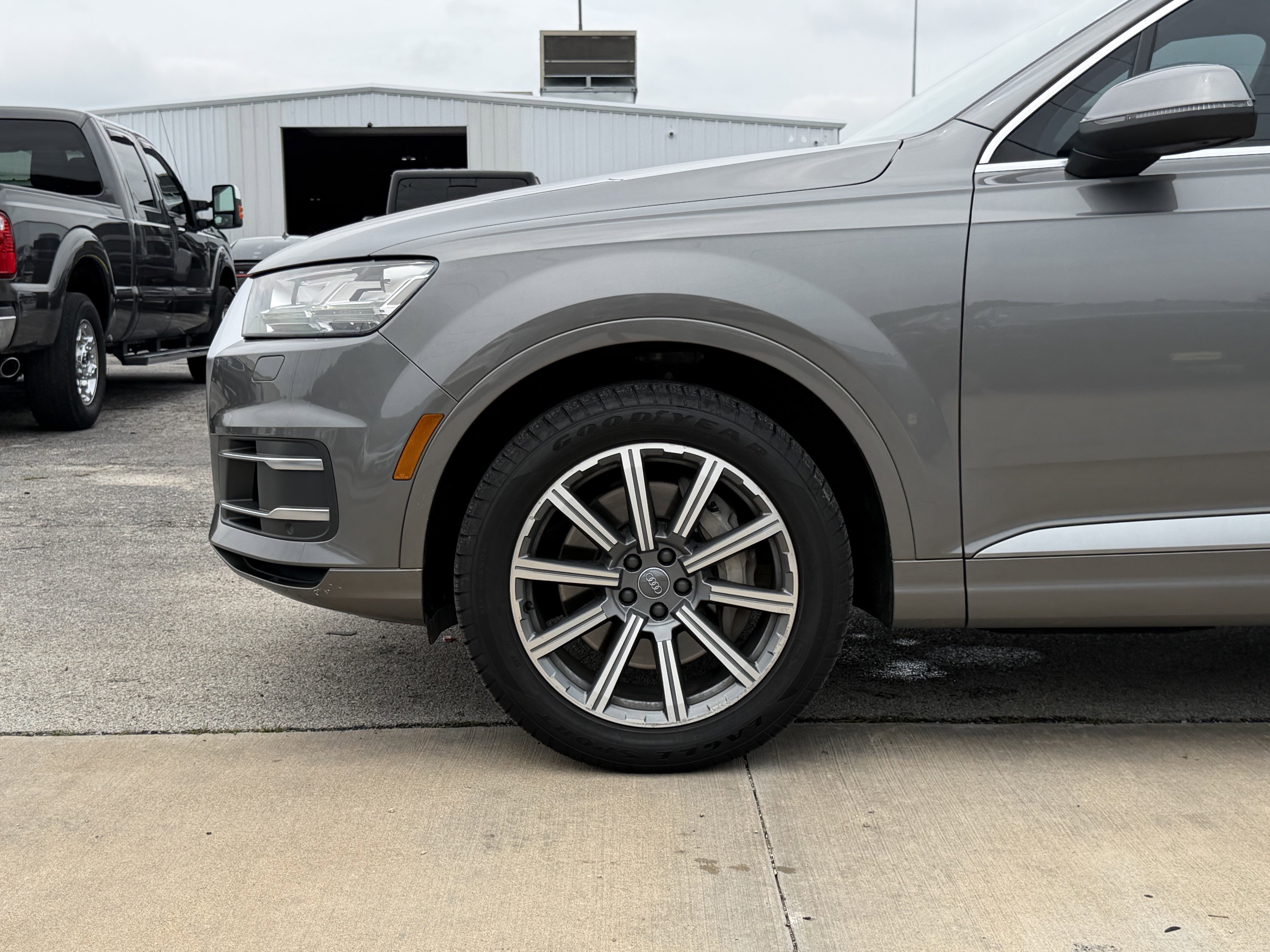 2017 Audi Q7 3.0T Premium