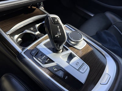 2020 BMW 740i PREMIUM 3.0T RWD LUXURY SEDAN