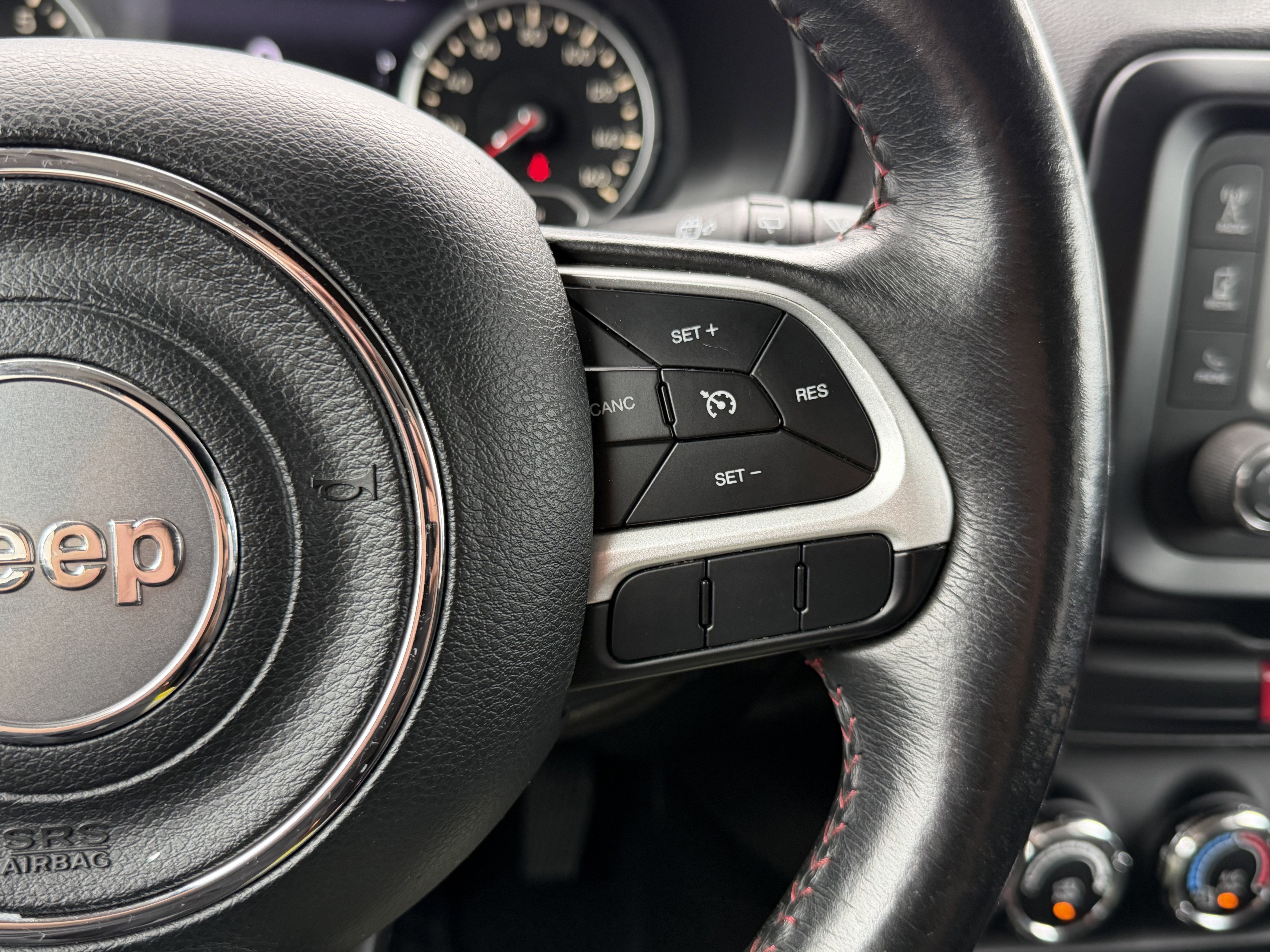 2016 Jeep Renegade Trailhawk