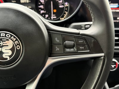 2018 Alfa Romeo Giulia RWD