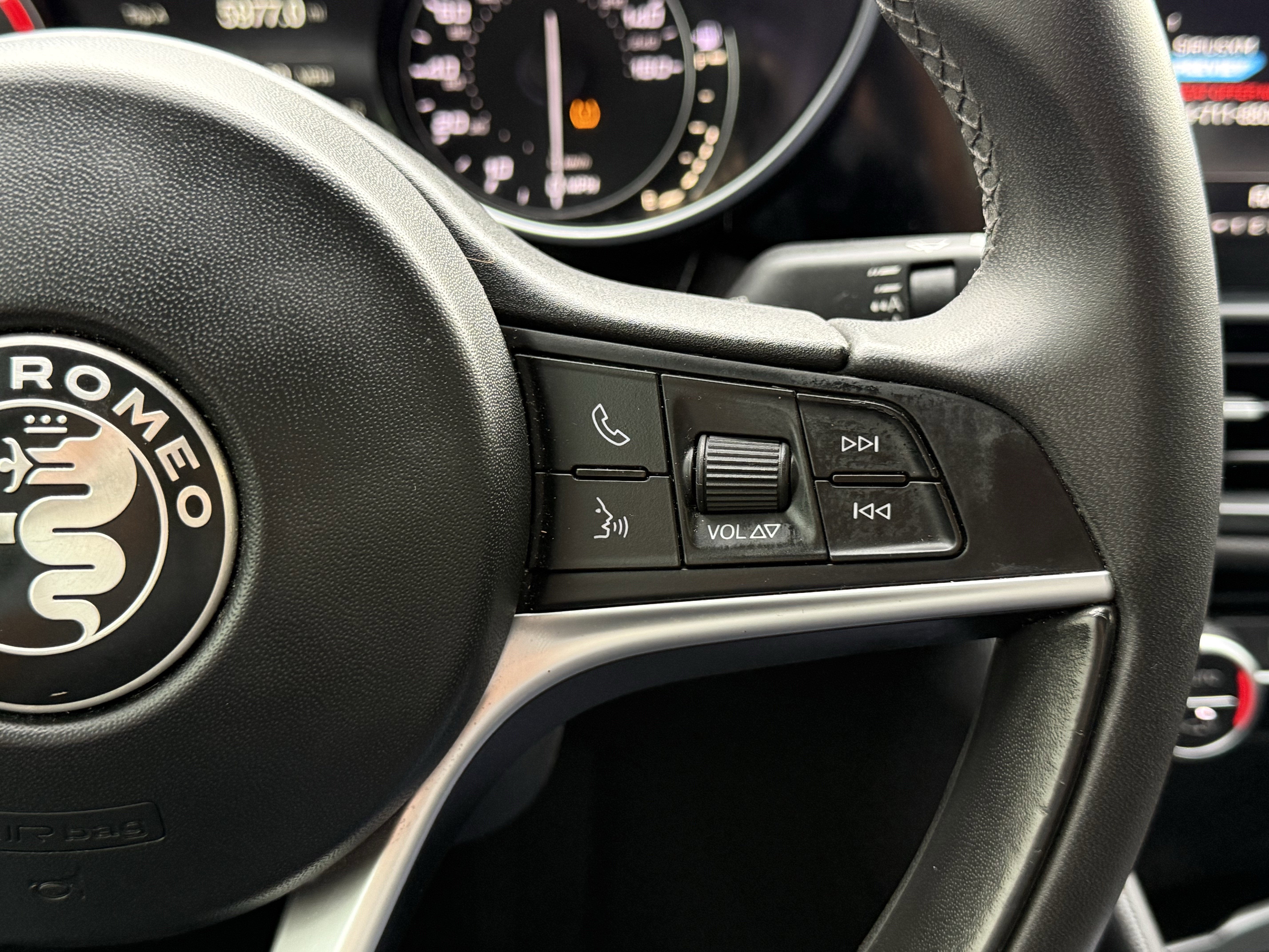 2018 Alfa Romeo Giulia RWD