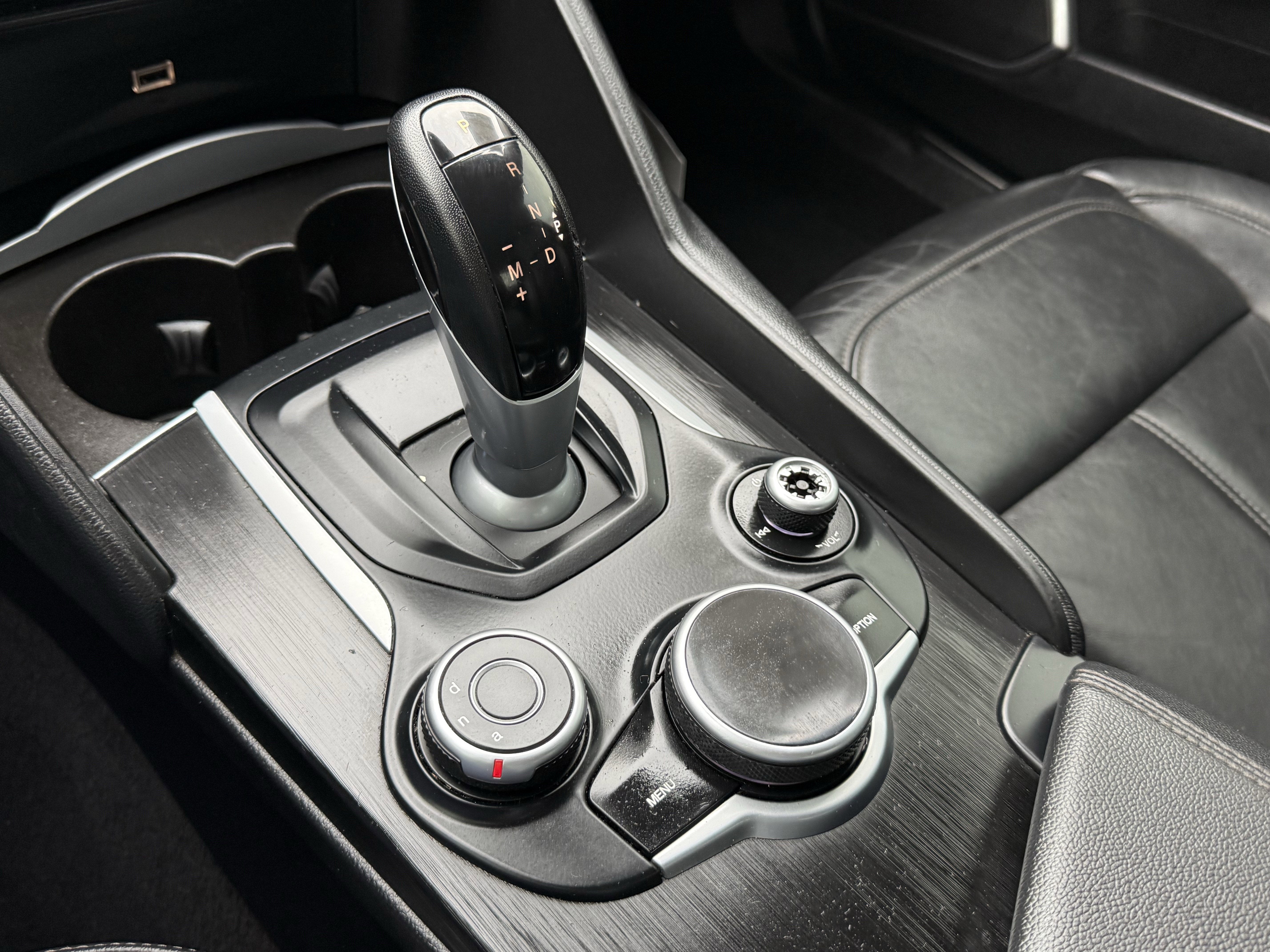 2018 Alfa Romeo Giulia RWD