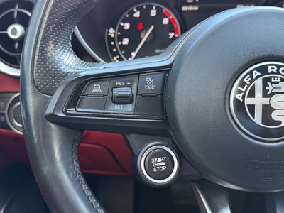 2021 Alfa Romeo Giulia RWD