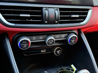 2021 Alfa Romeo Giulia RWD