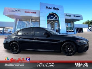 2021 Alfa Romeo Giulia RWD