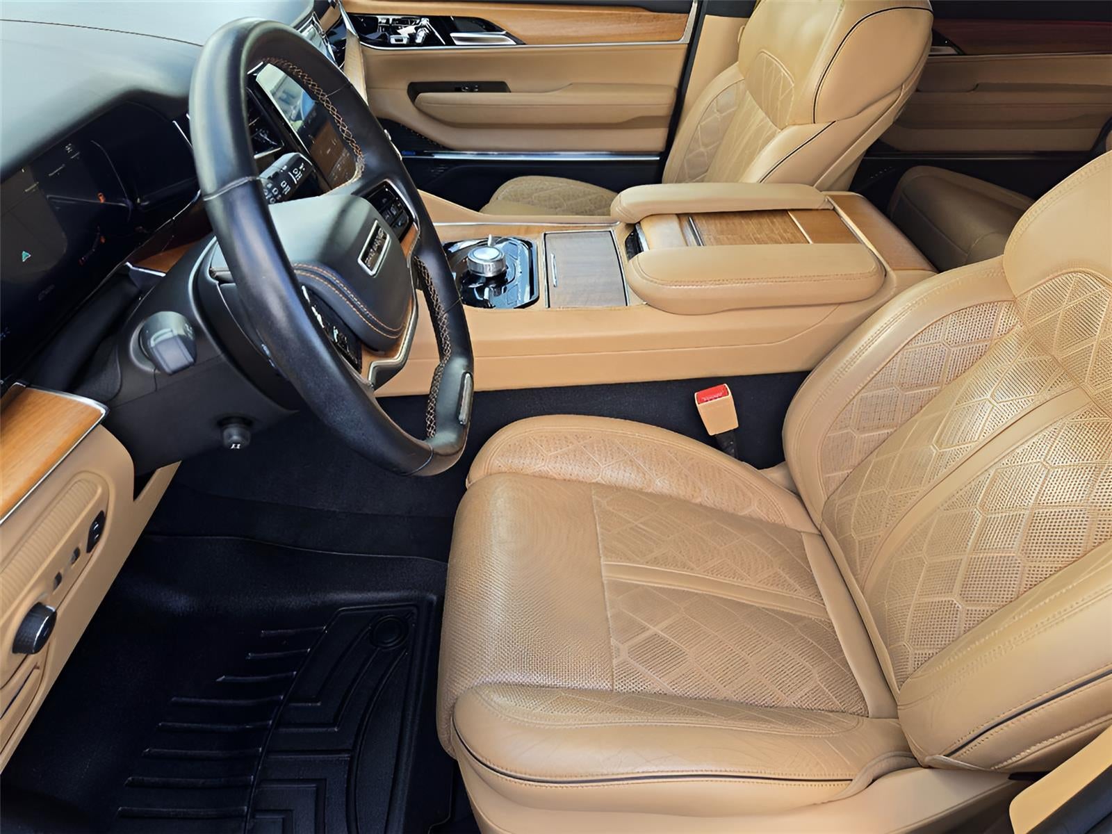 2022 Jeep Grand Wagoneer Series III