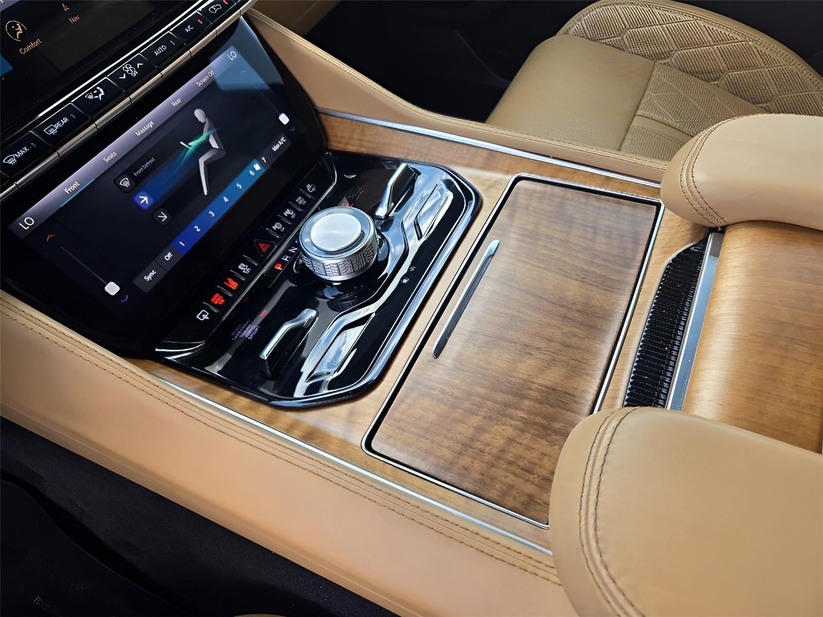 2022 Jeep Grand Wagoneer Series III
