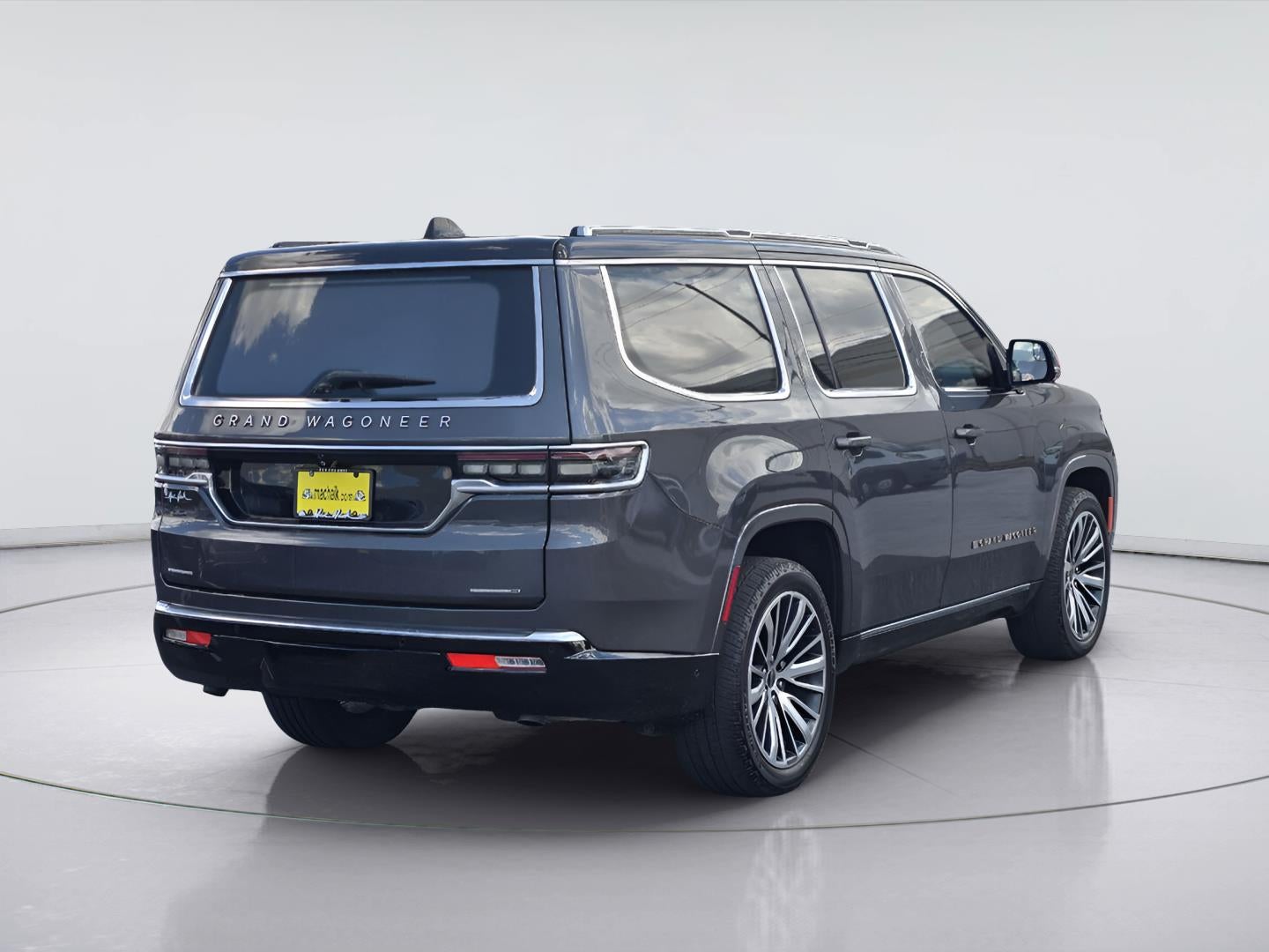 2022 Jeep Grand Wagoneer Series III